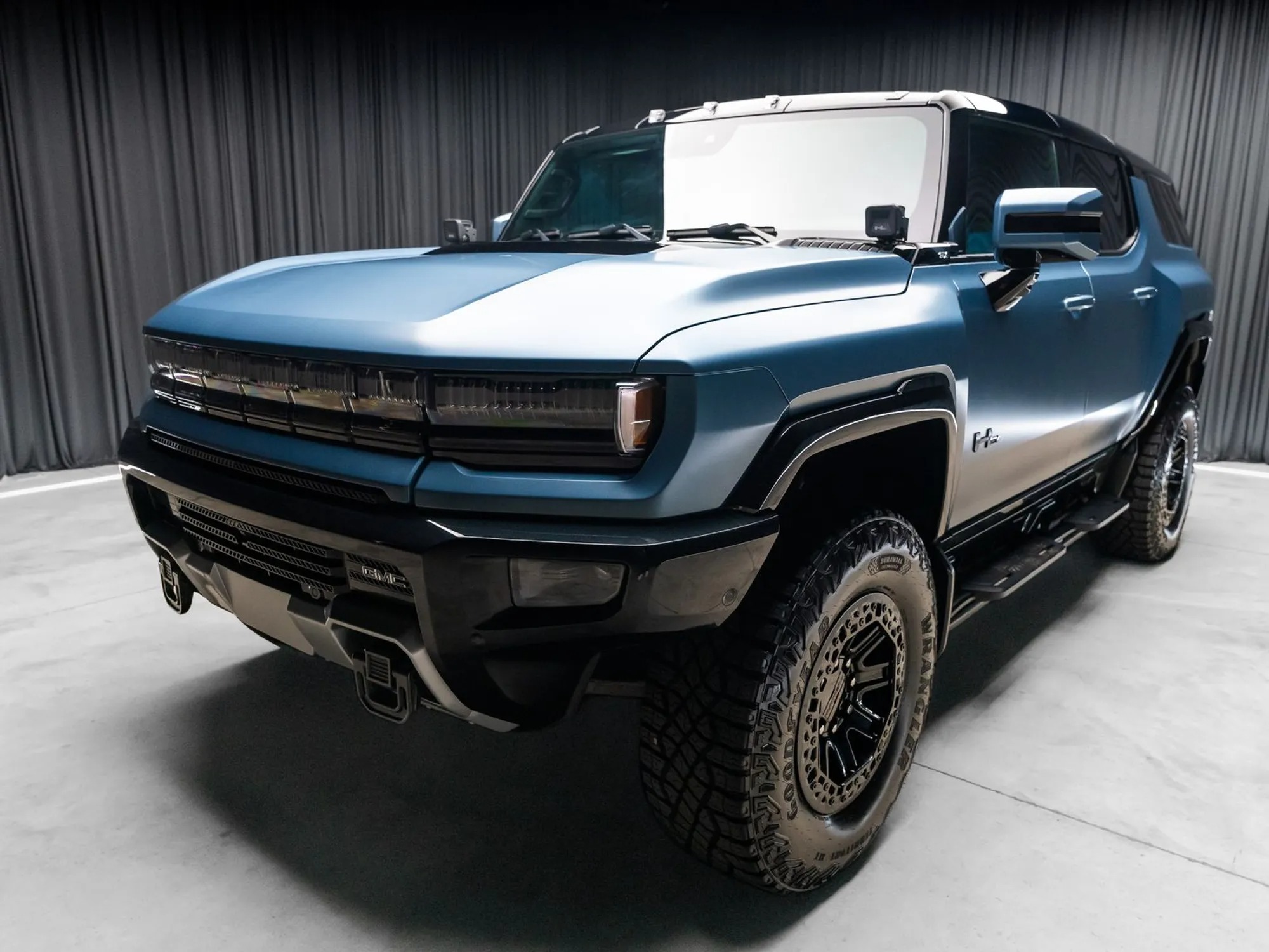 2024 GMC Hummer EV SUV 3X - 4