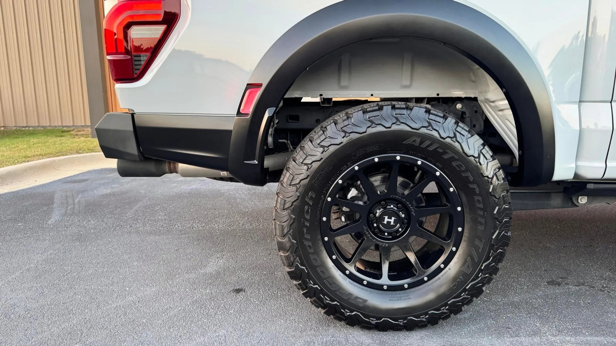 2024 Ford F-150 VelociRaptoR 1000
