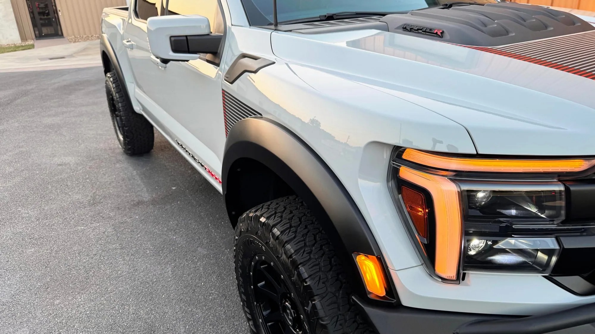 2024 Ford F-150 VelociRaptoR 1000