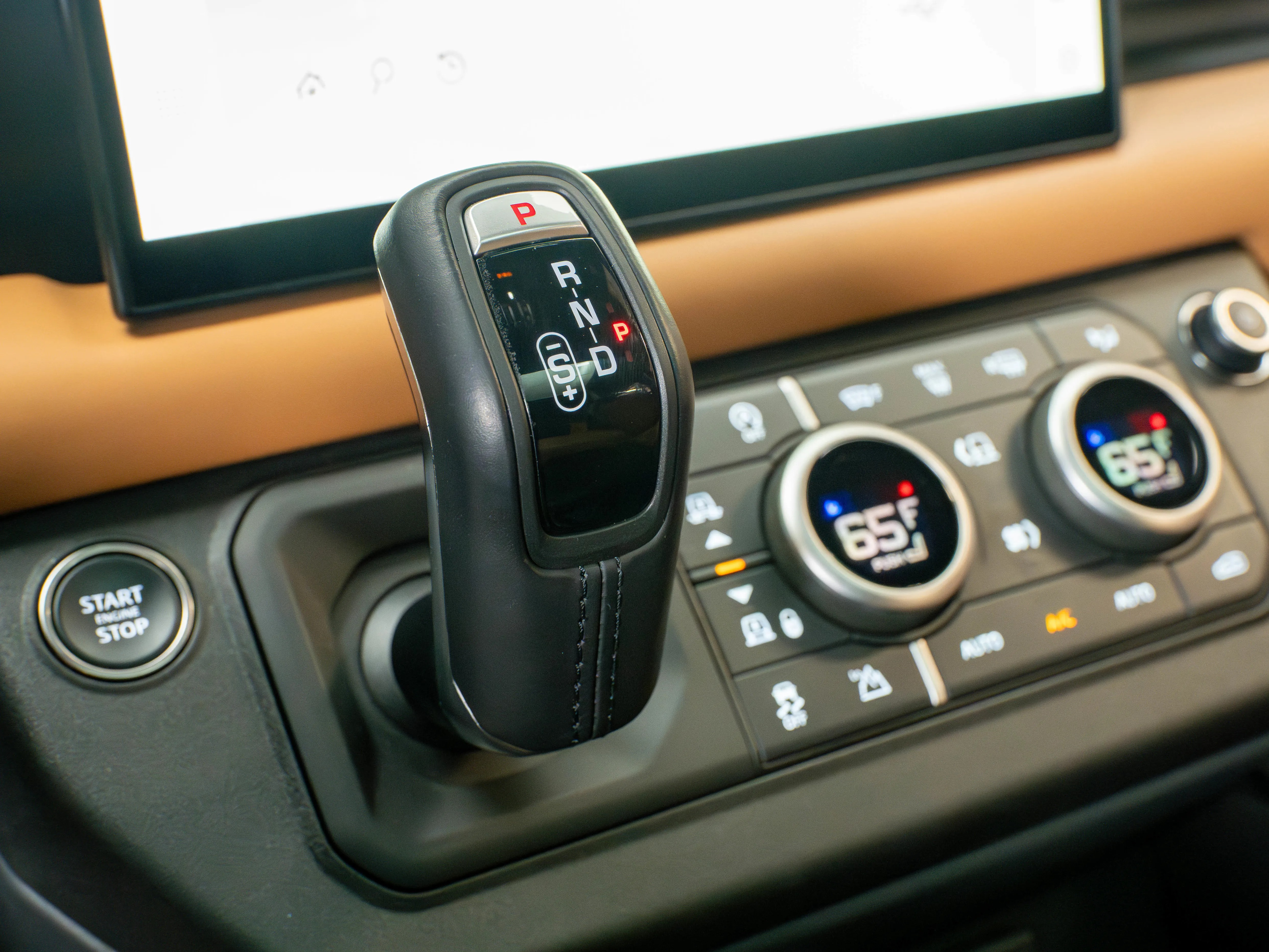 2024 Land Rover Defender 130 P400 X