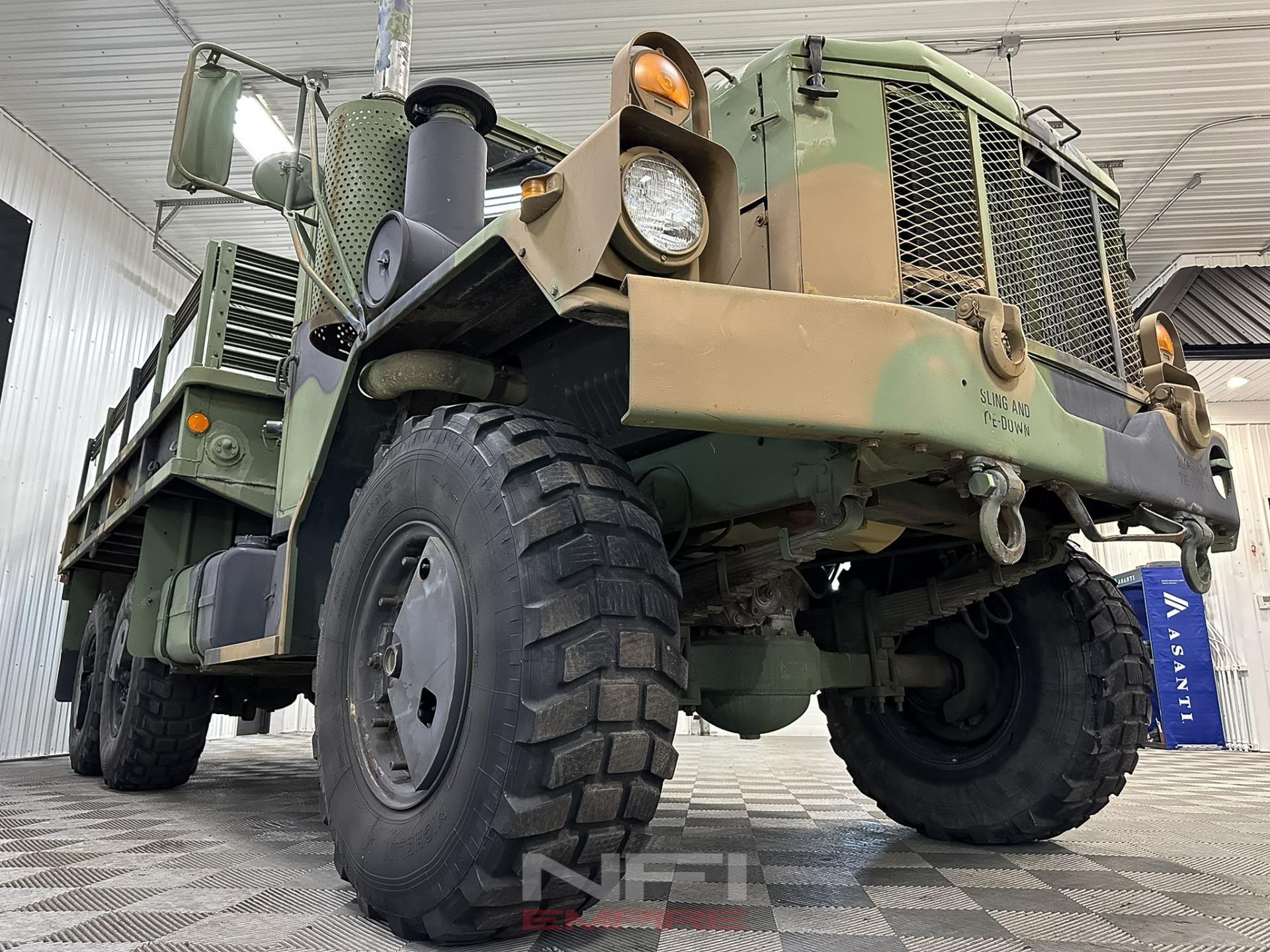 1990 AM General M35