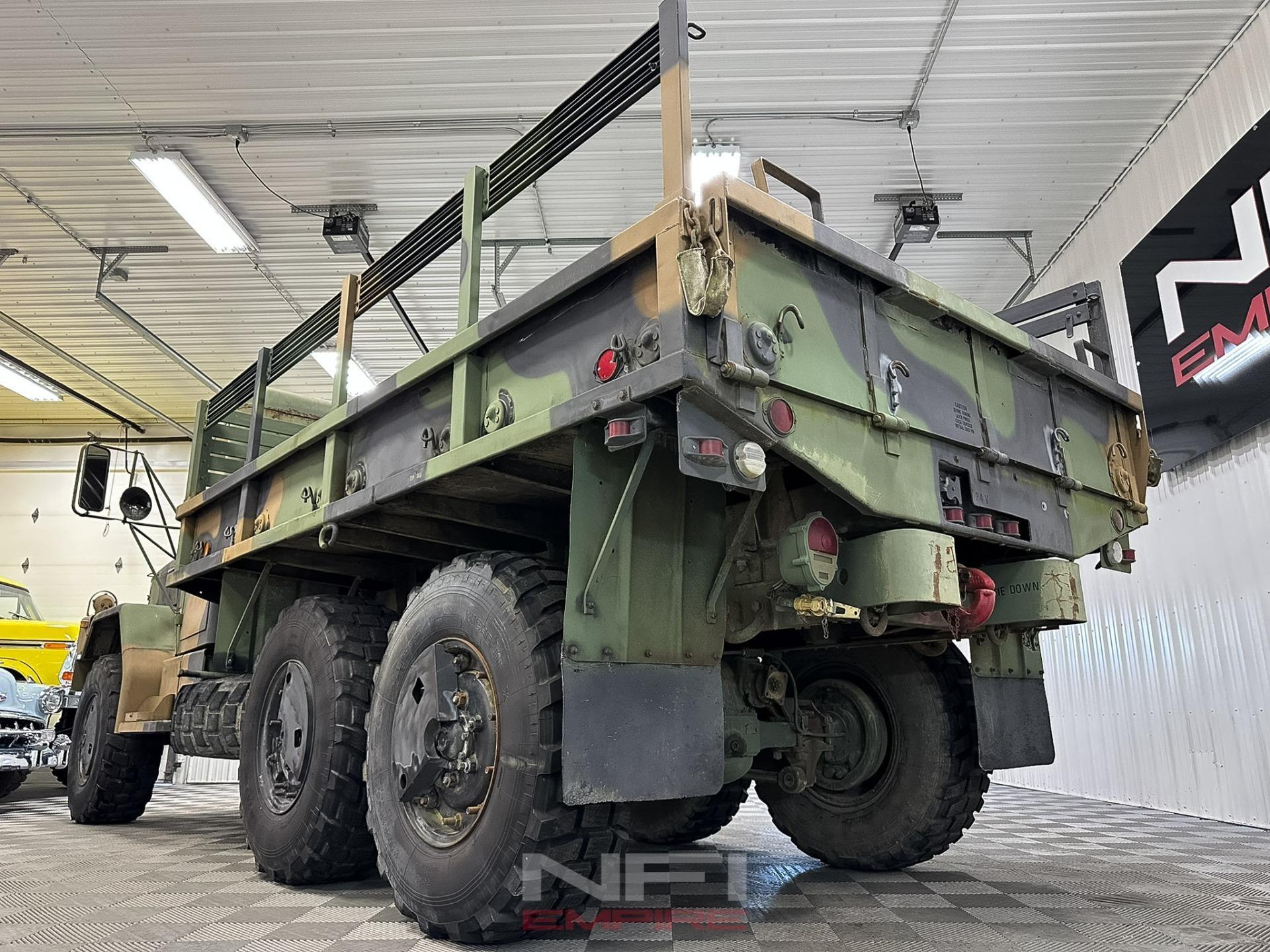 1990 AM General M35