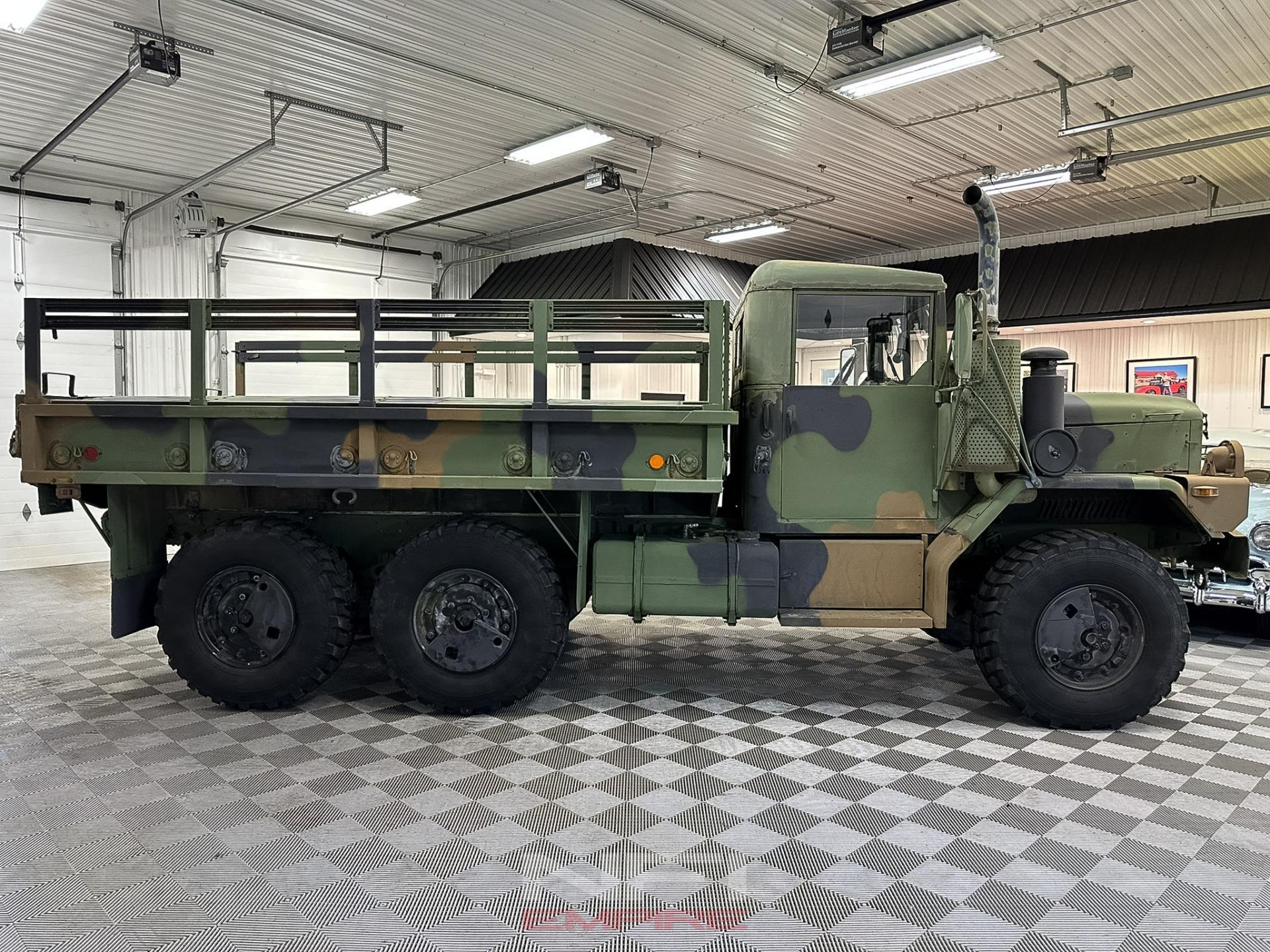 1990 AM General M35