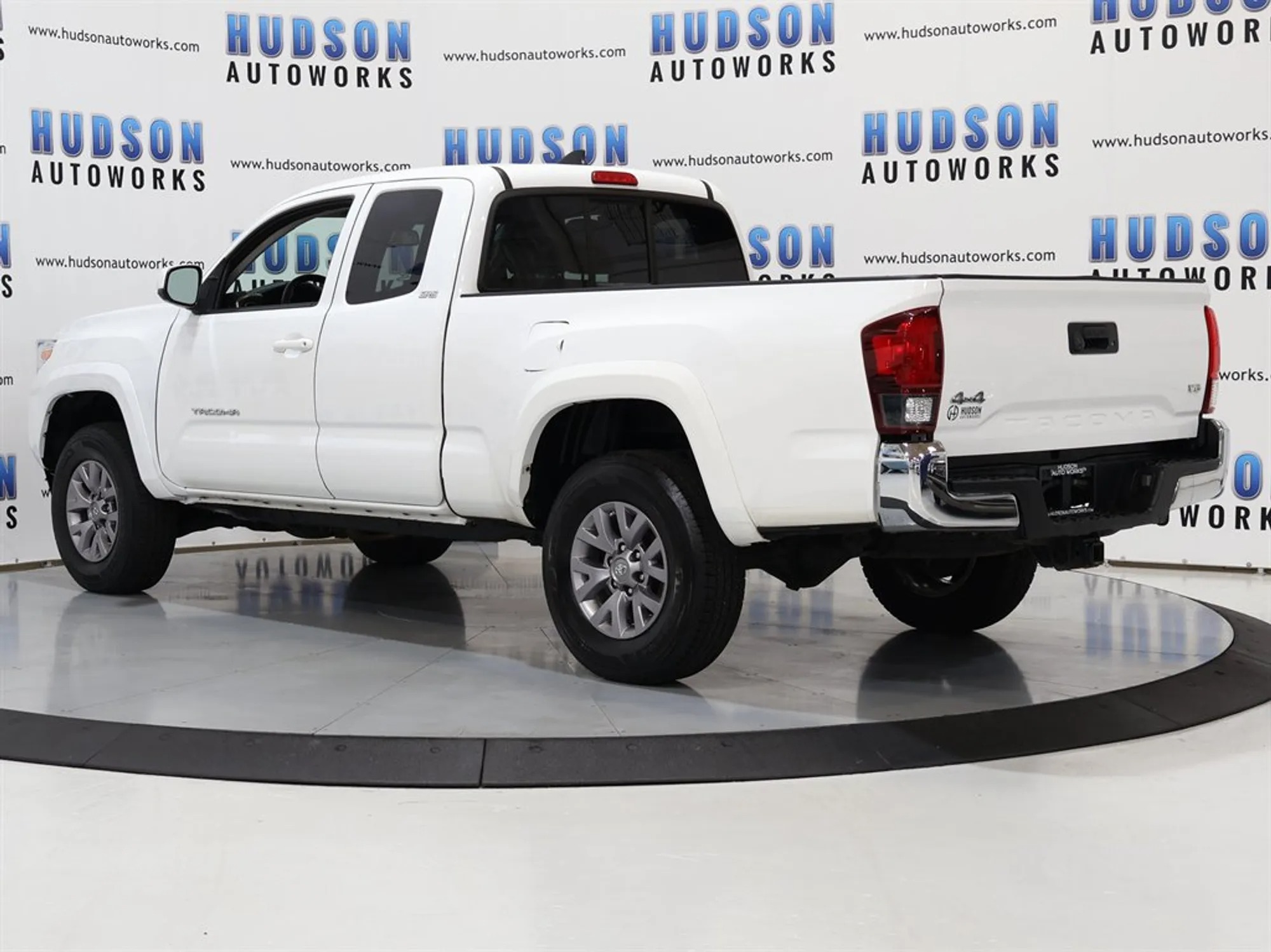 2018 Toyota Tacoma SR5 - 2