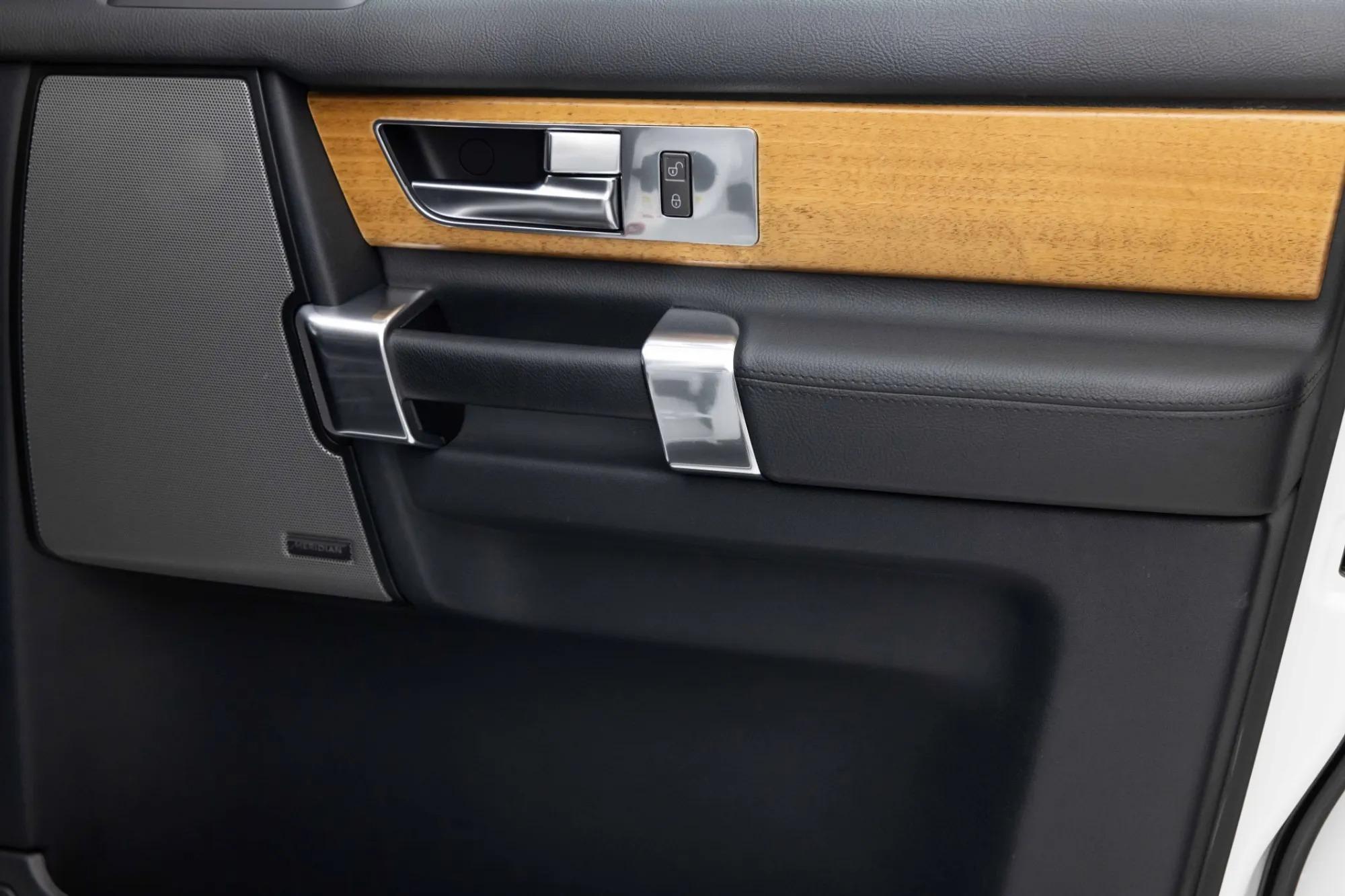 2014 Land Rover LR4
