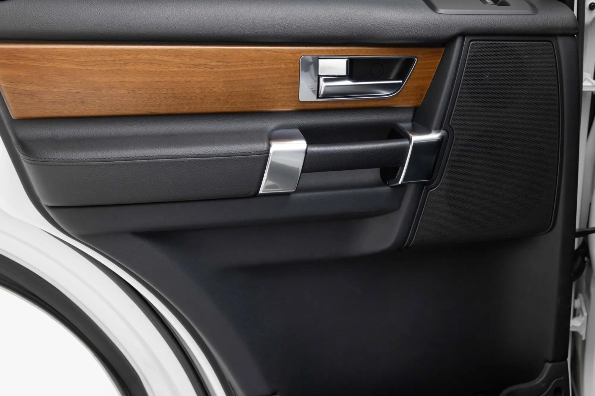 2014 Land Rover LR4