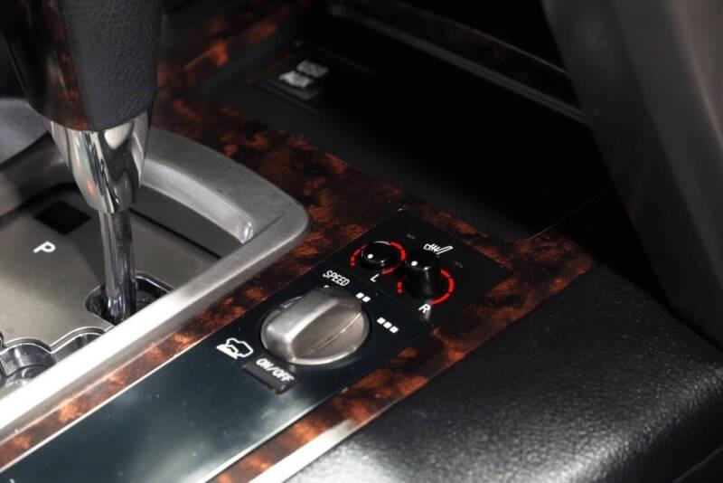 2011 Toyota Land Cruiser