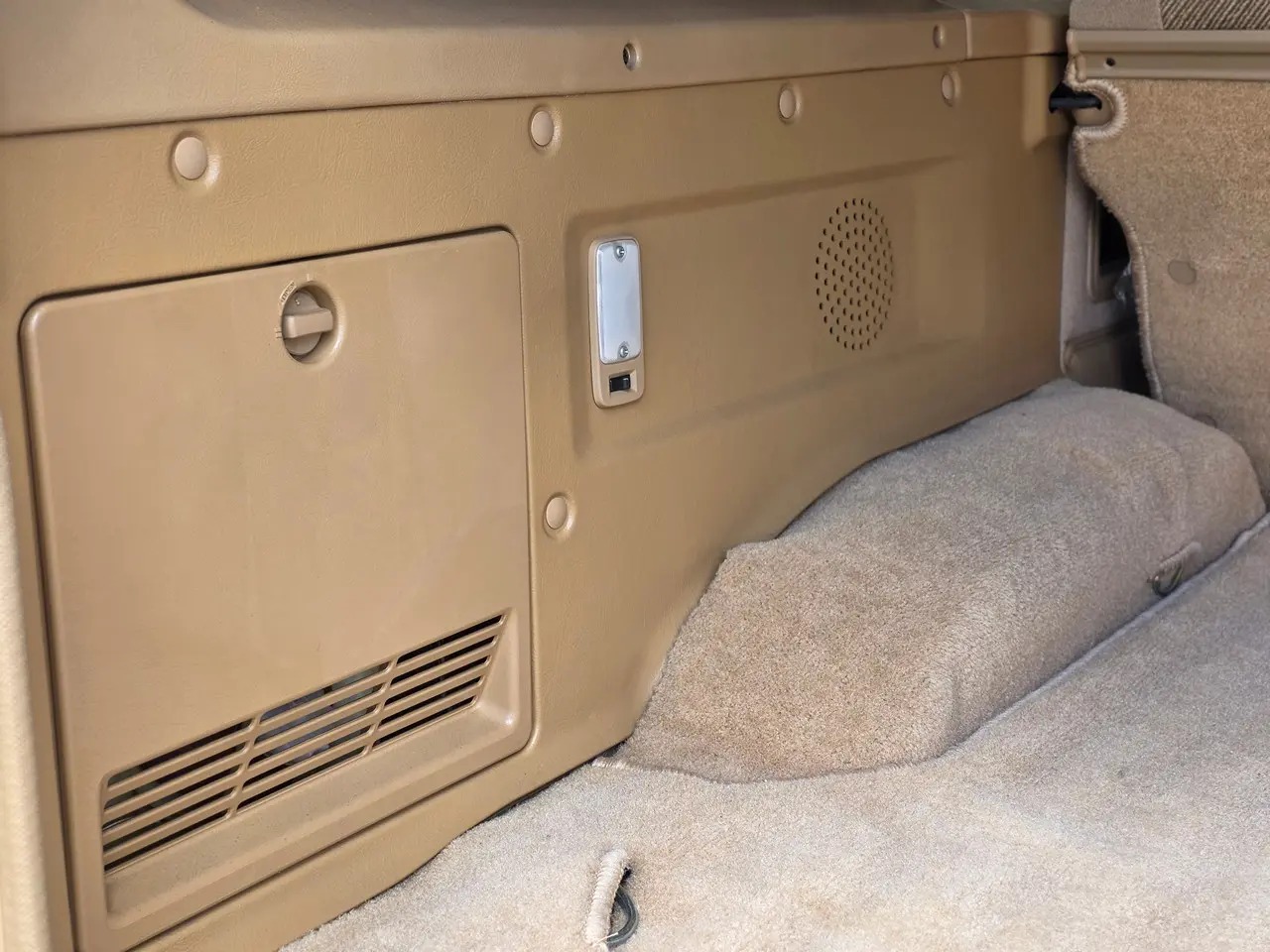 1987 Toyota Hilux Surf