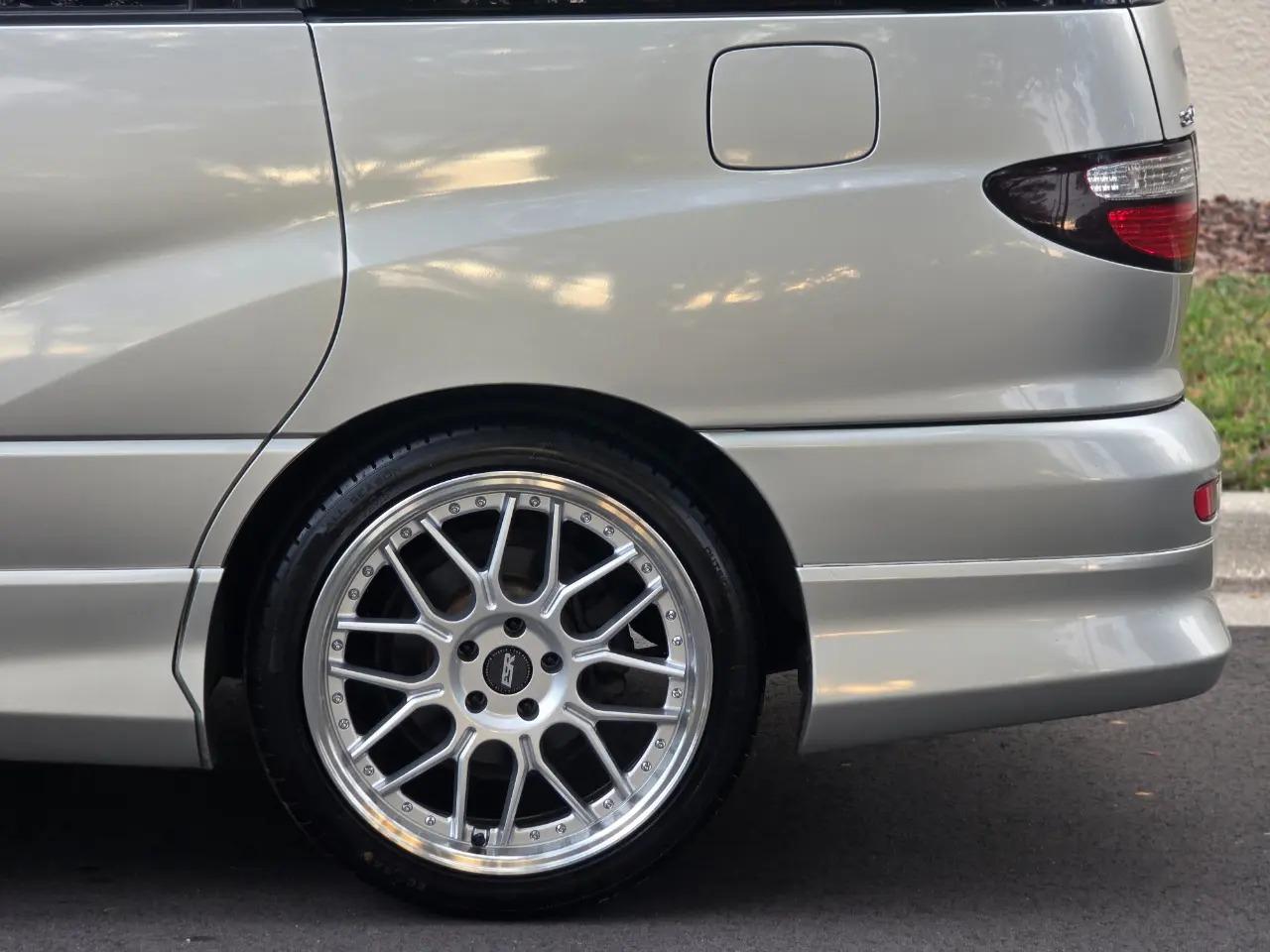 2000 Toyota Estima Aeras