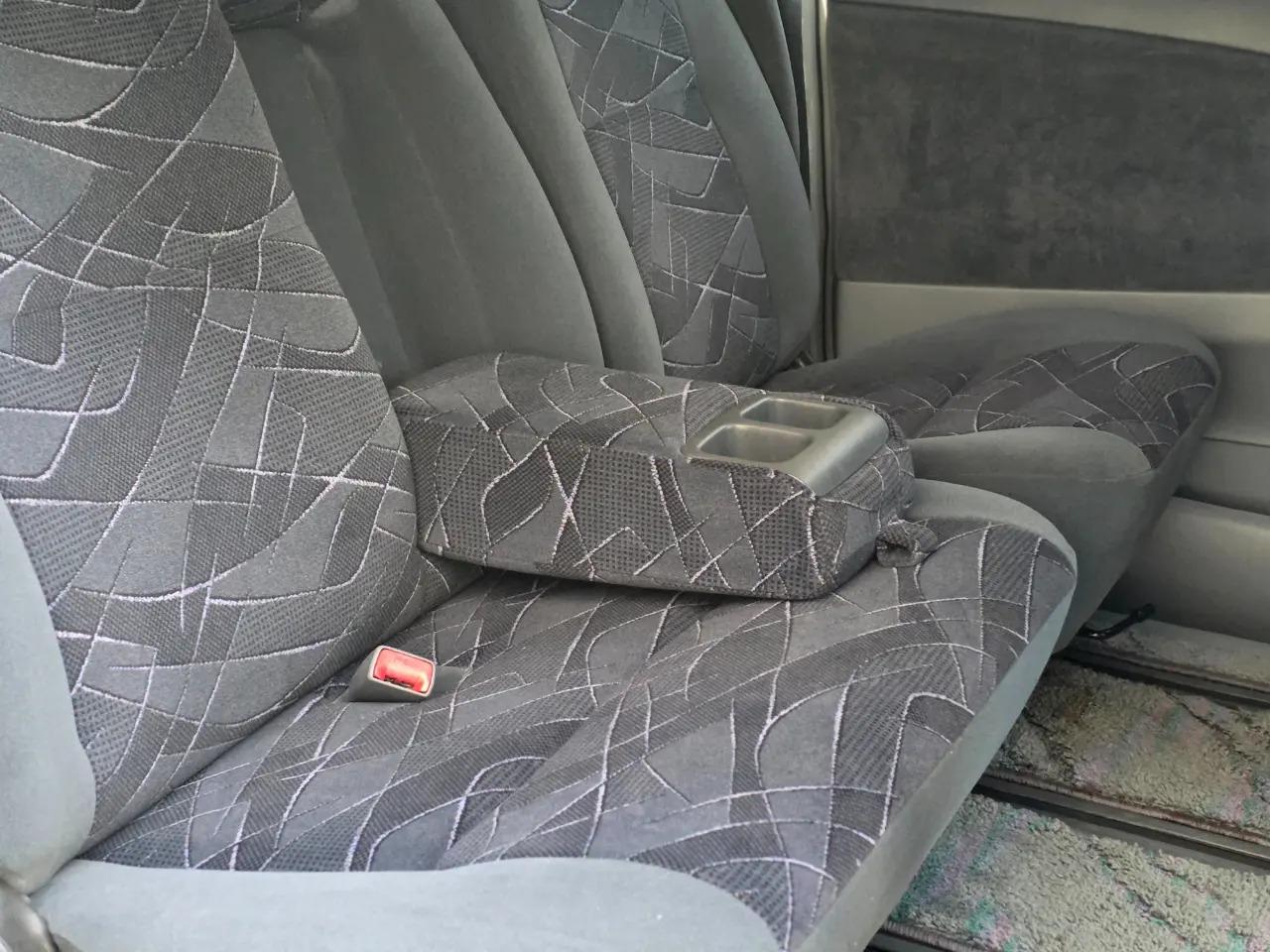 2000 Toyota Estima Aeras