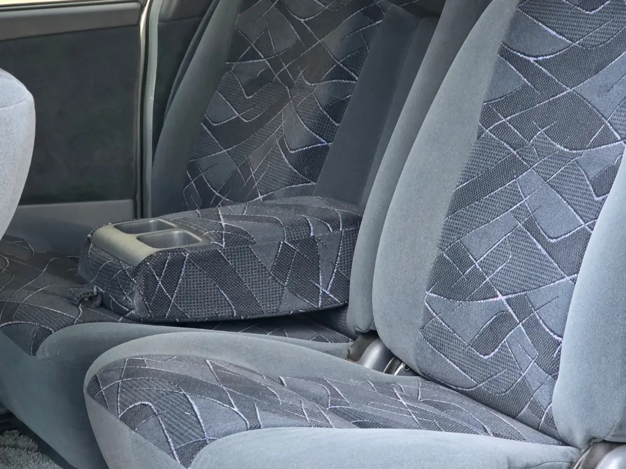2000 Toyota Estima Aeras