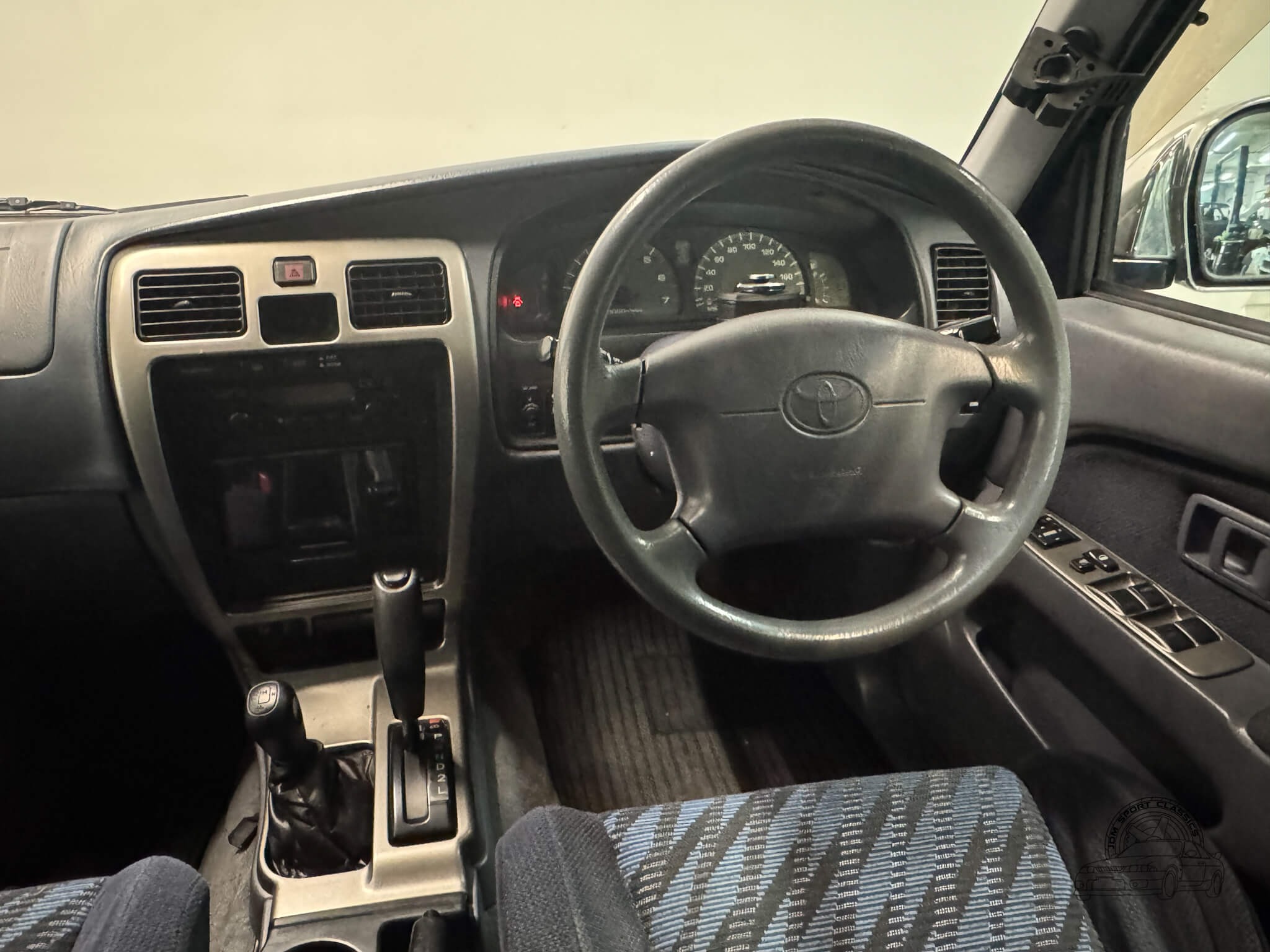 1999 Toyota Hilux Surf SSR-X V-Selection