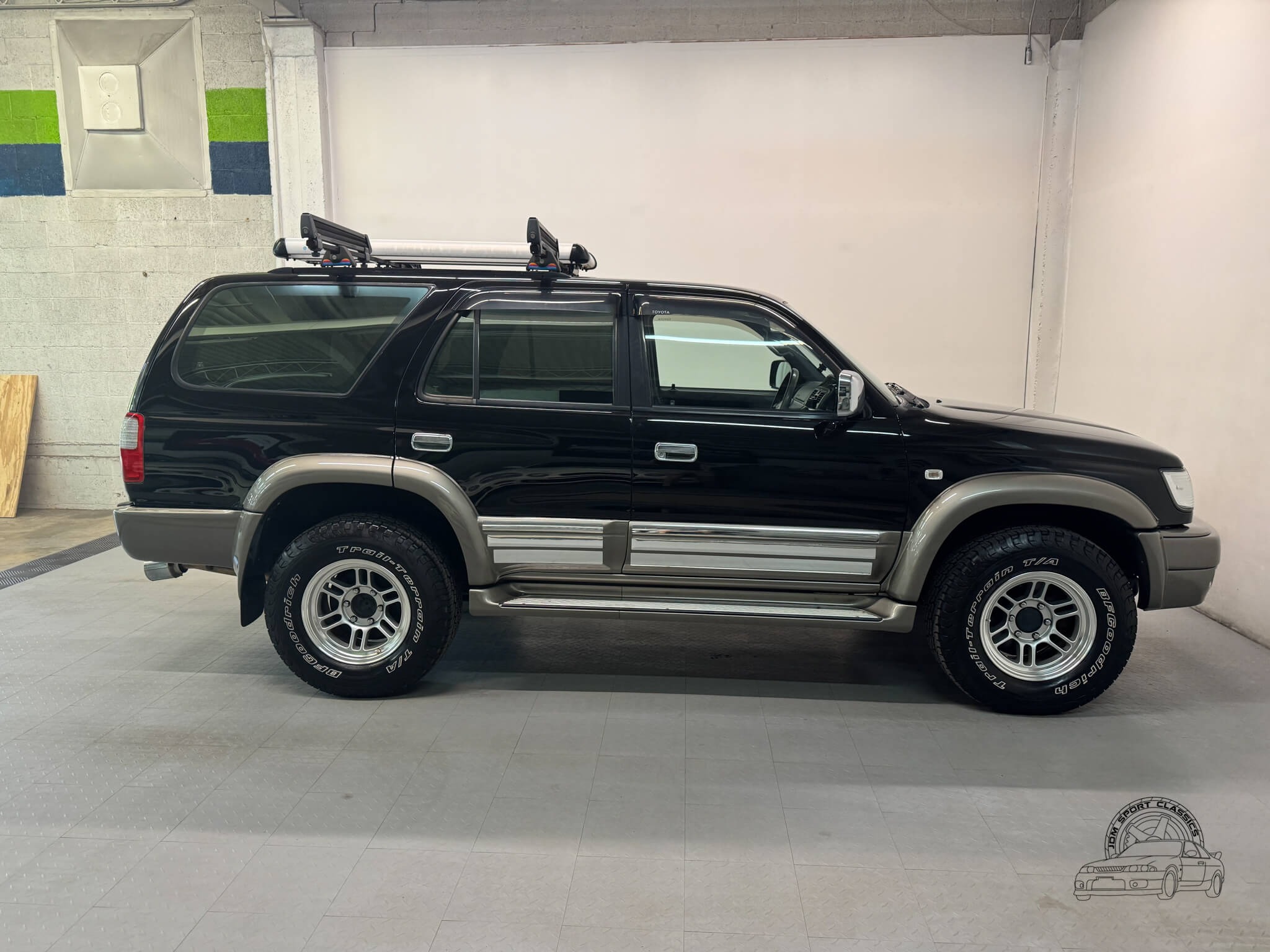 1999 Toyota Hilux Surf SSR-X V-Selection