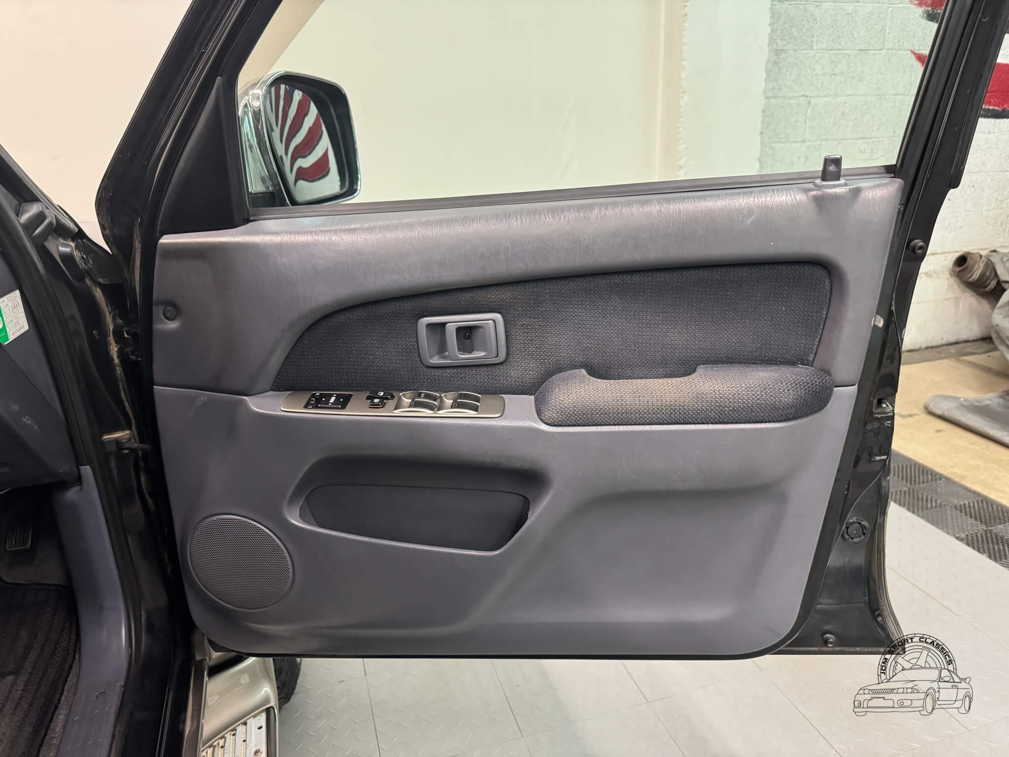 1999 Toyota Hilux Surf SSR-X V-Selection