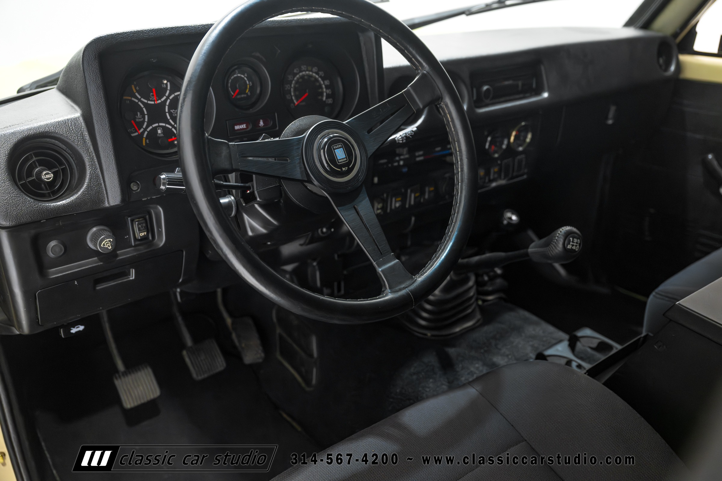 1982 Toyota Land Cruiser FJ60 Restomod
