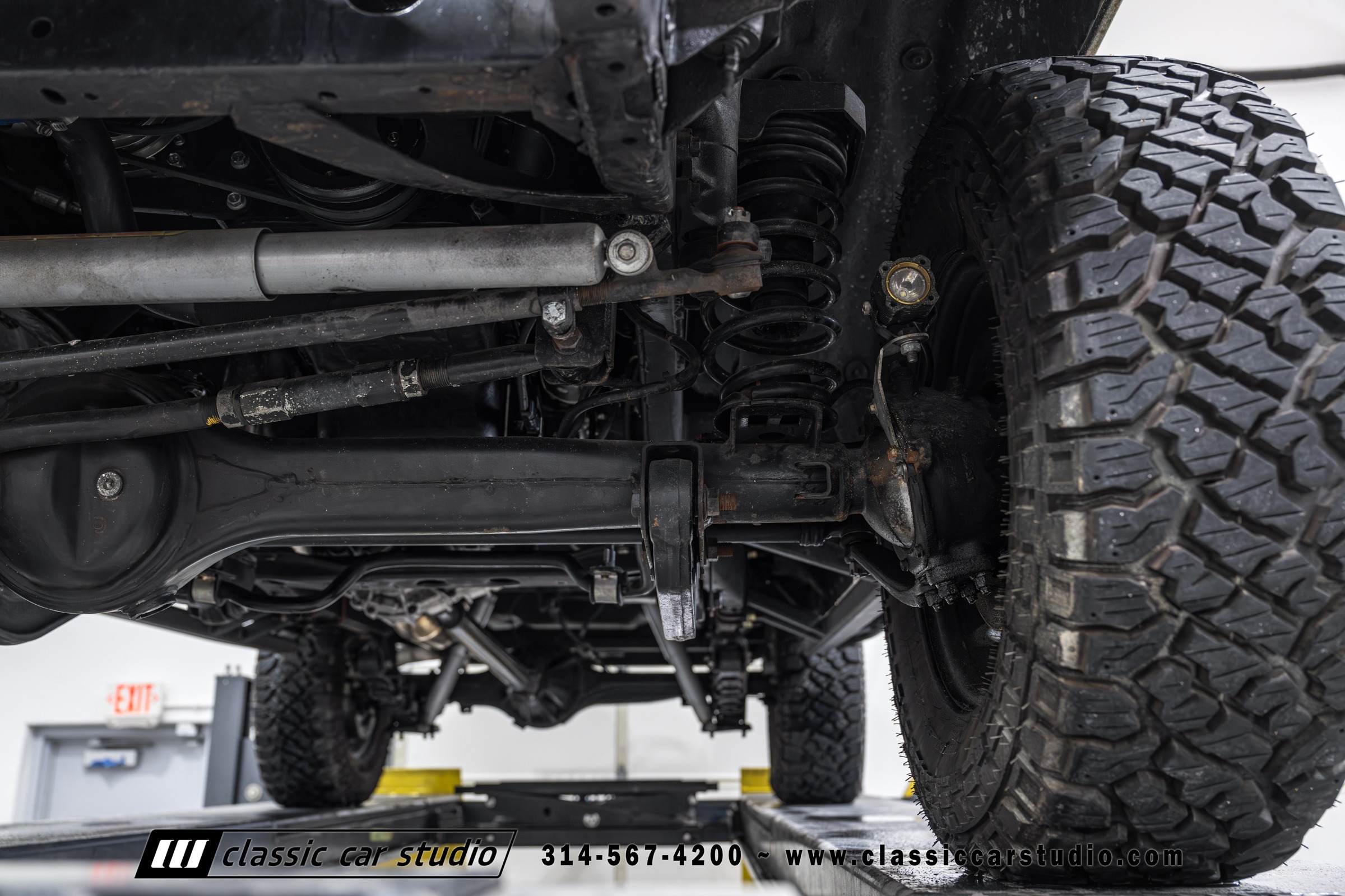 1982 Toyota Land Cruiser FJ60 Restomod