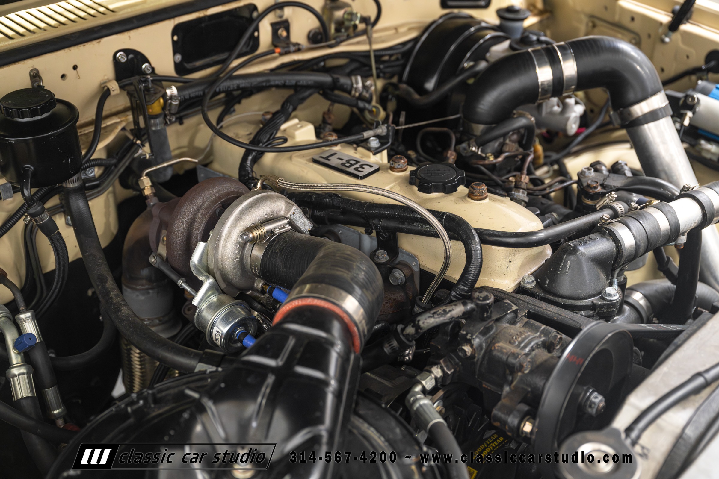 1982 Toyota Land Cruiser FJ60 Restomod
