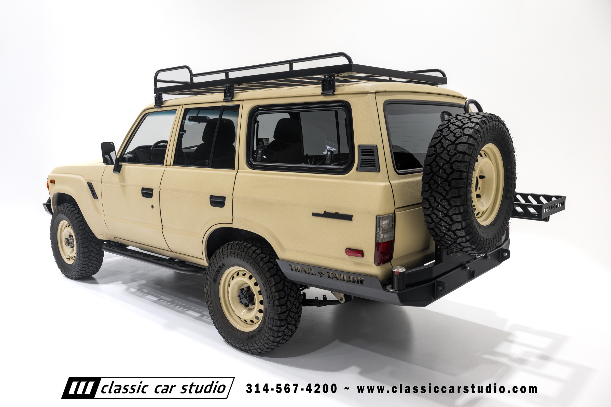 1982 Toyota Land Cruiser FJ60 Restomod