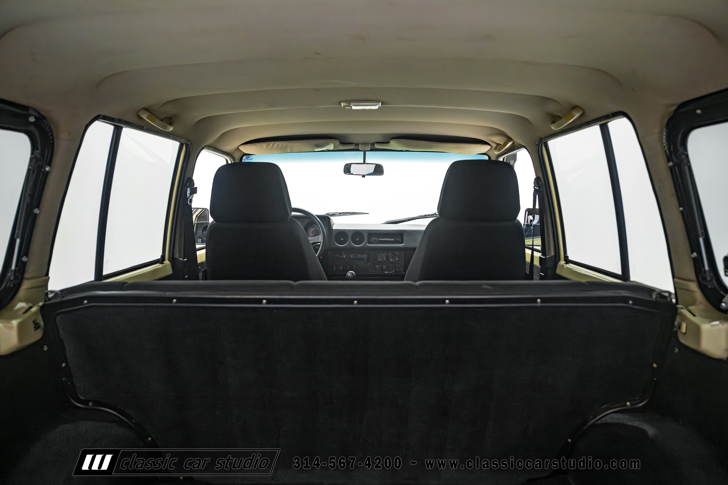 1982 Toyota Land Cruiser FJ60 Restomod