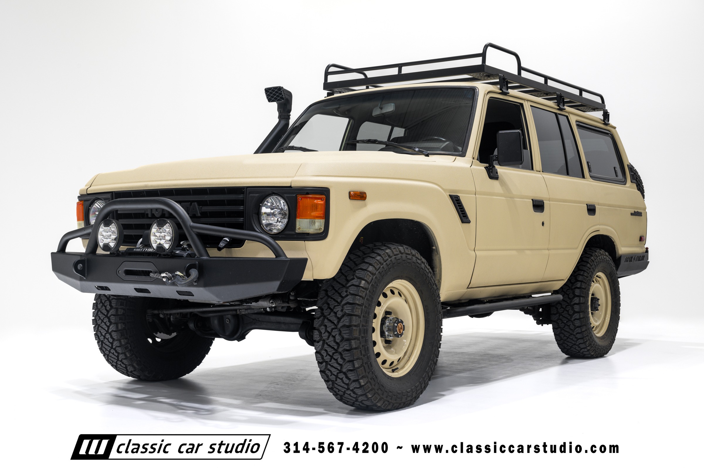 1982 Toyota Land Cruiser FJ60 Restomod