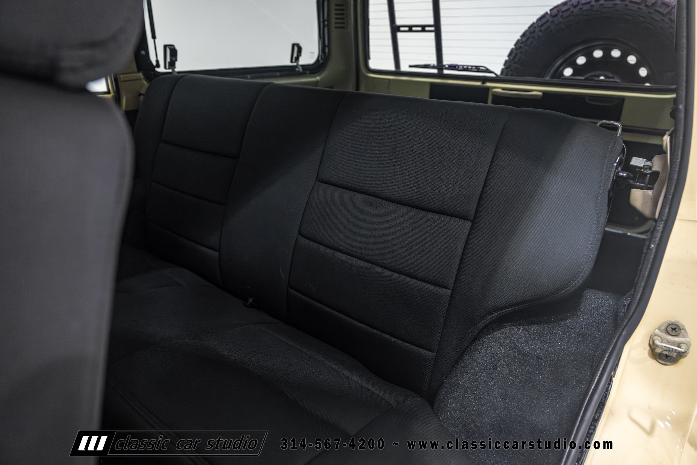 1982 Toyota Land Cruiser FJ60 Restomod
