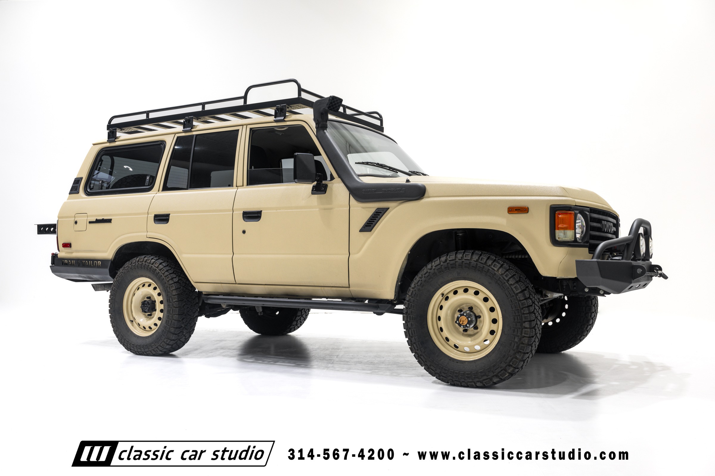 1982 Toyota Land Cruiser FJ60 Restomod