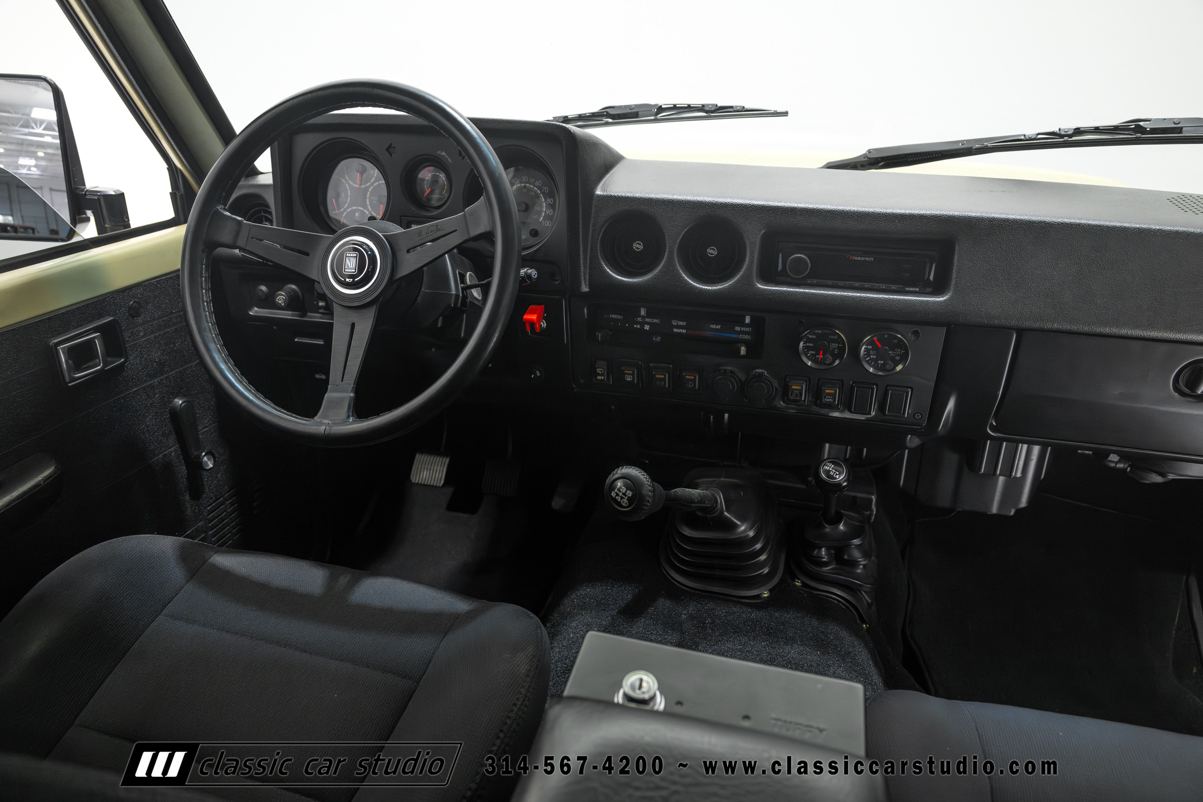 1982 Toyota Land Cruiser FJ60 Restomod