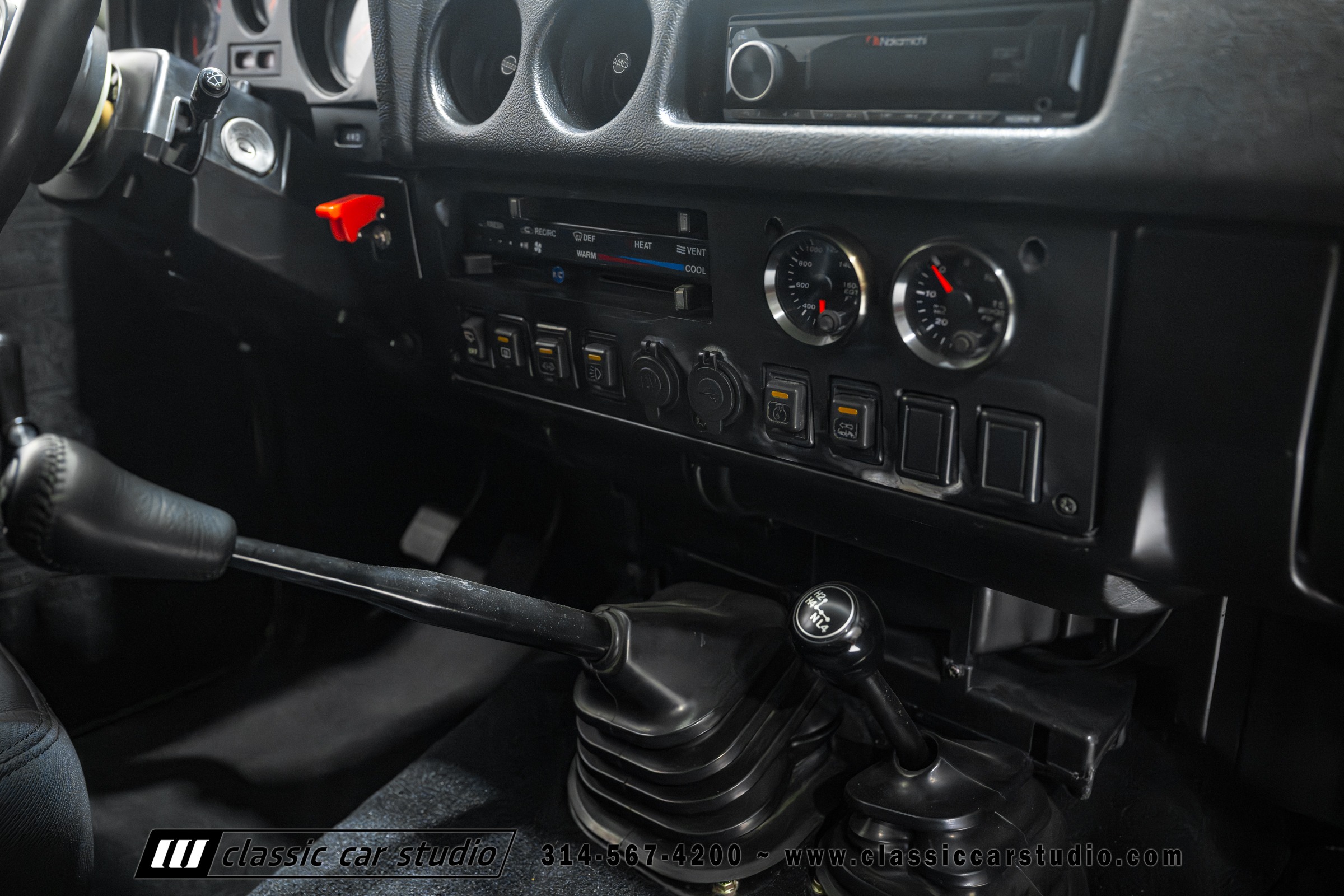 1982 Toyota Land Cruiser FJ60 Restomod