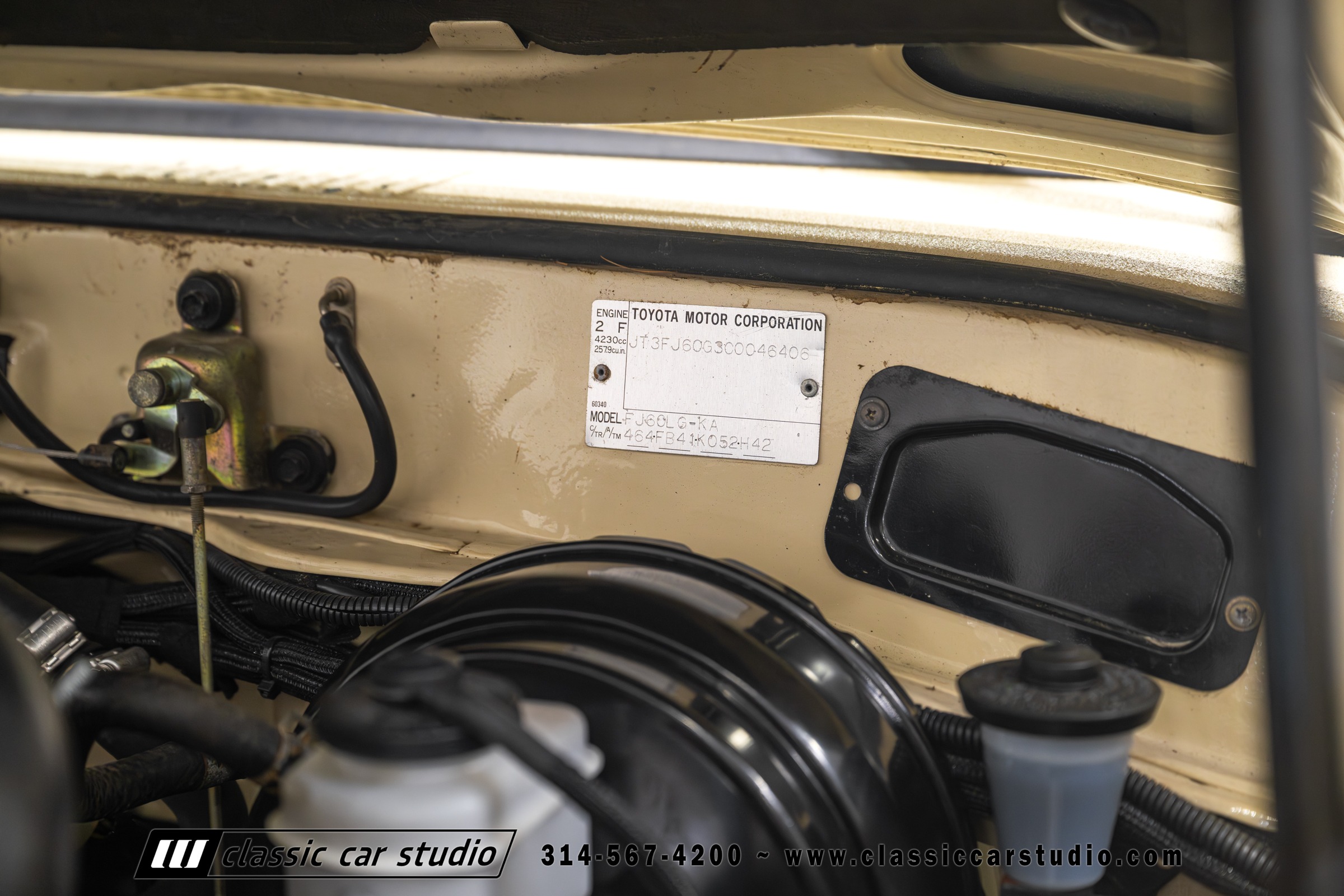 1982 Toyota Land Cruiser FJ60 Restomod