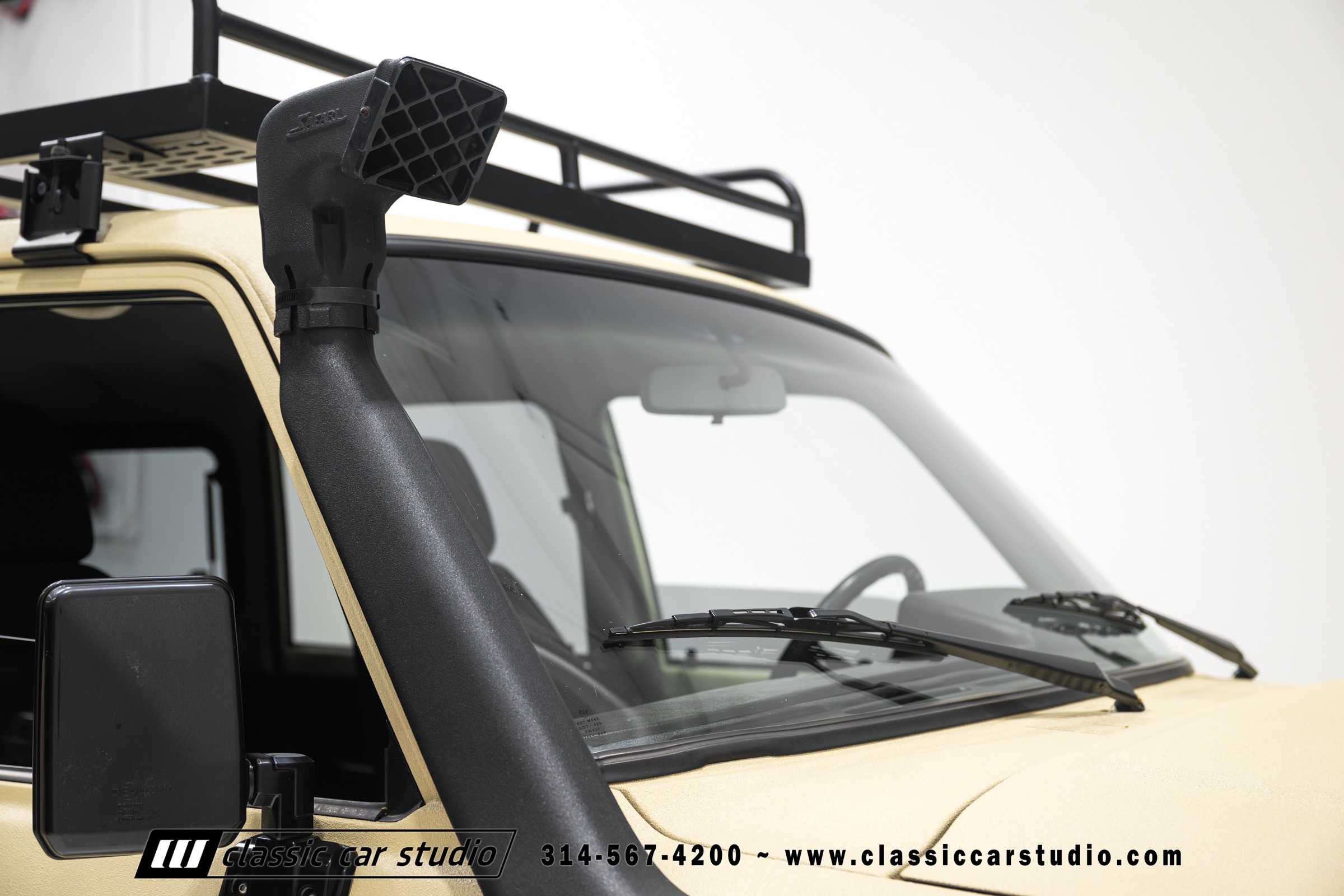 1982 Toyota Land Cruiser FJ60 Restomod