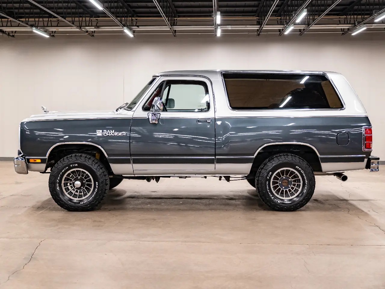 1988 Dodge Ramcharger - 2