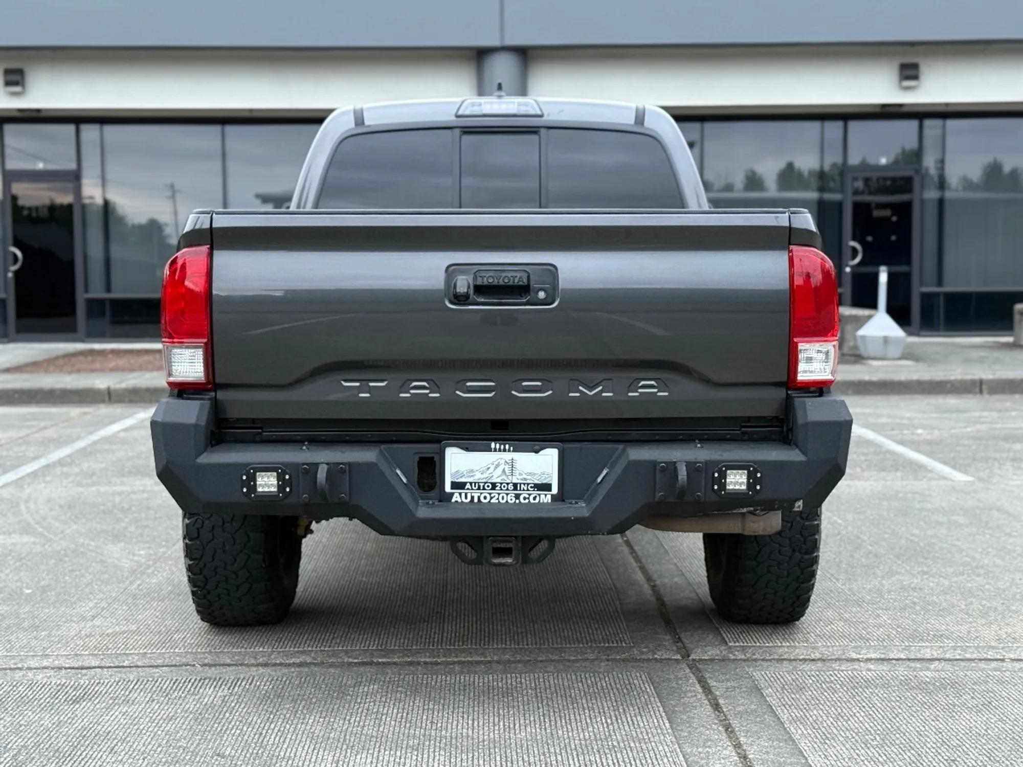 2016 Toyota Tacoma TRD Off Road - 3