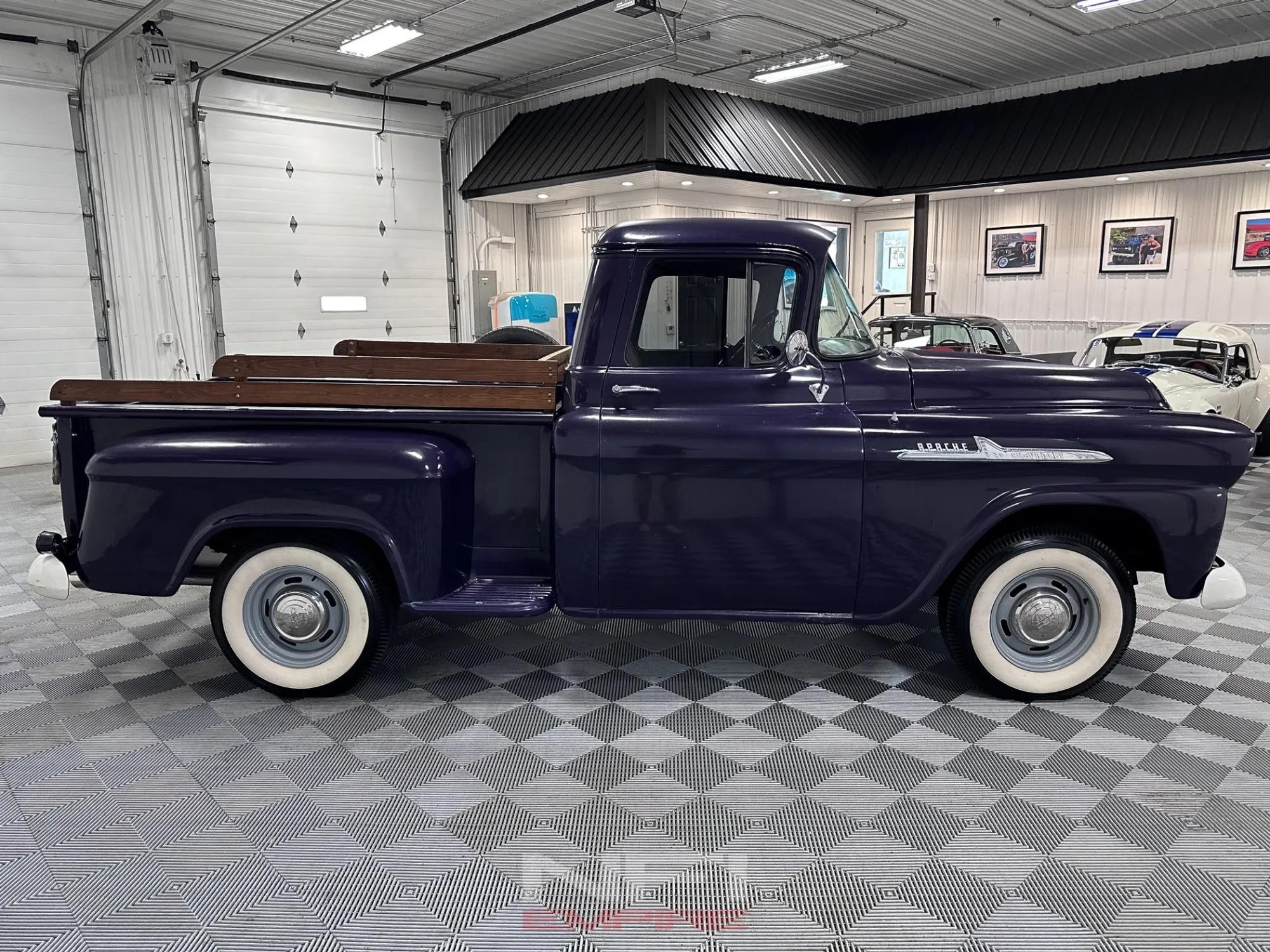 LS-Powered 1958 Chevrolet Apache Pickup