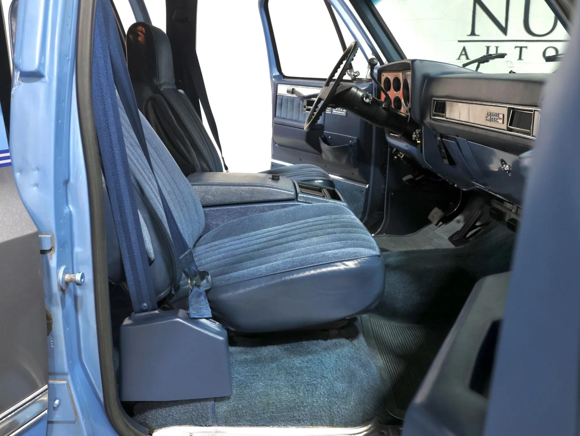 1987 GMC Suburban R1500