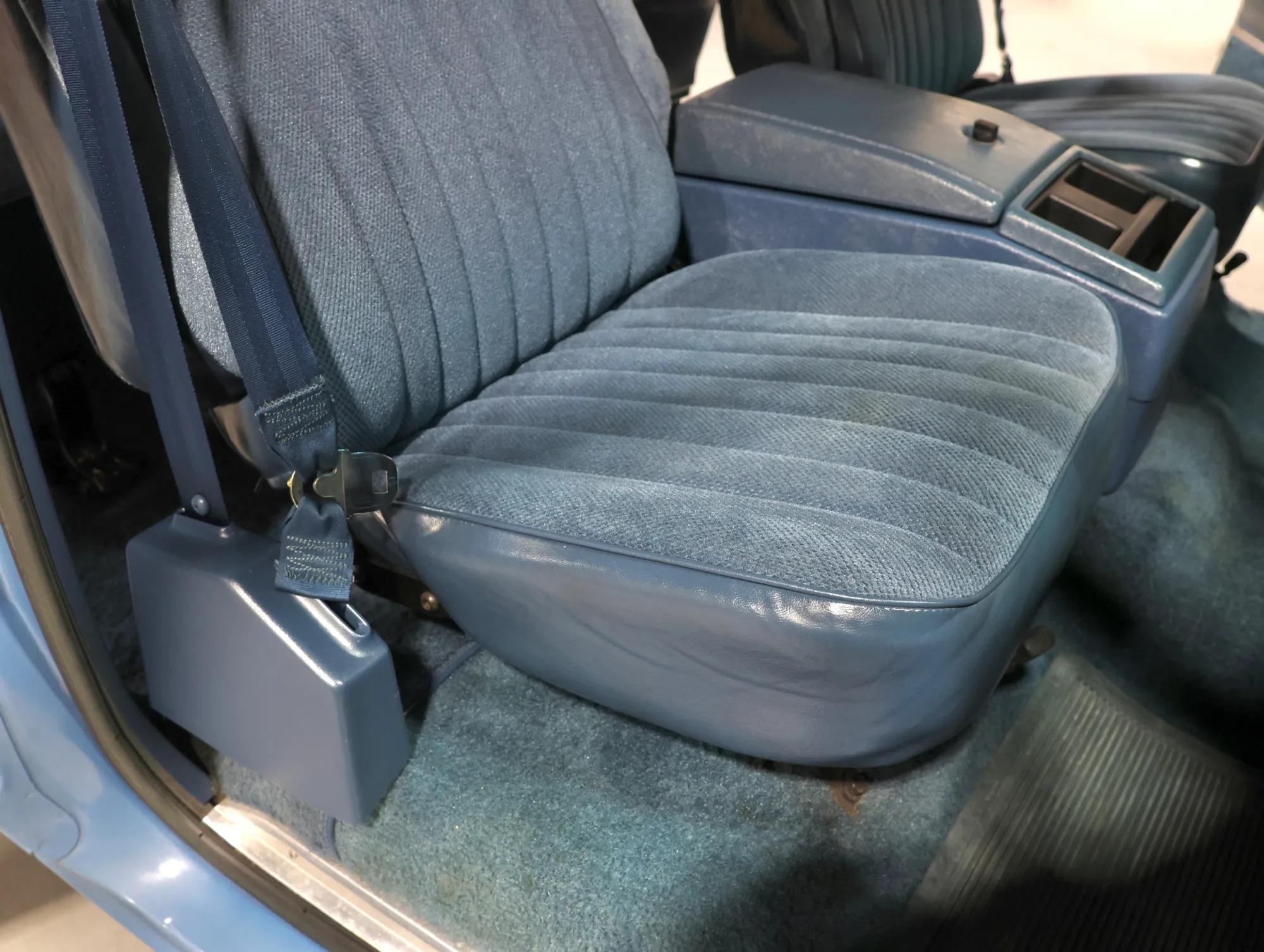 1987 GMC Suburban R1500