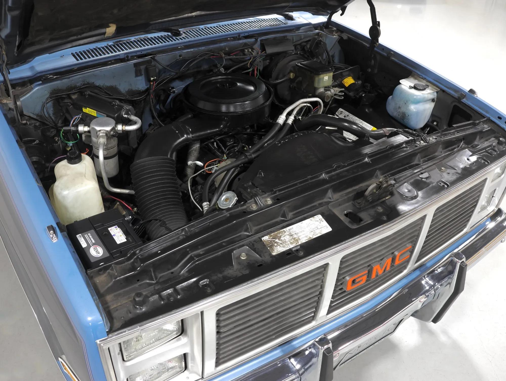 1987 GMC Suburban R1500