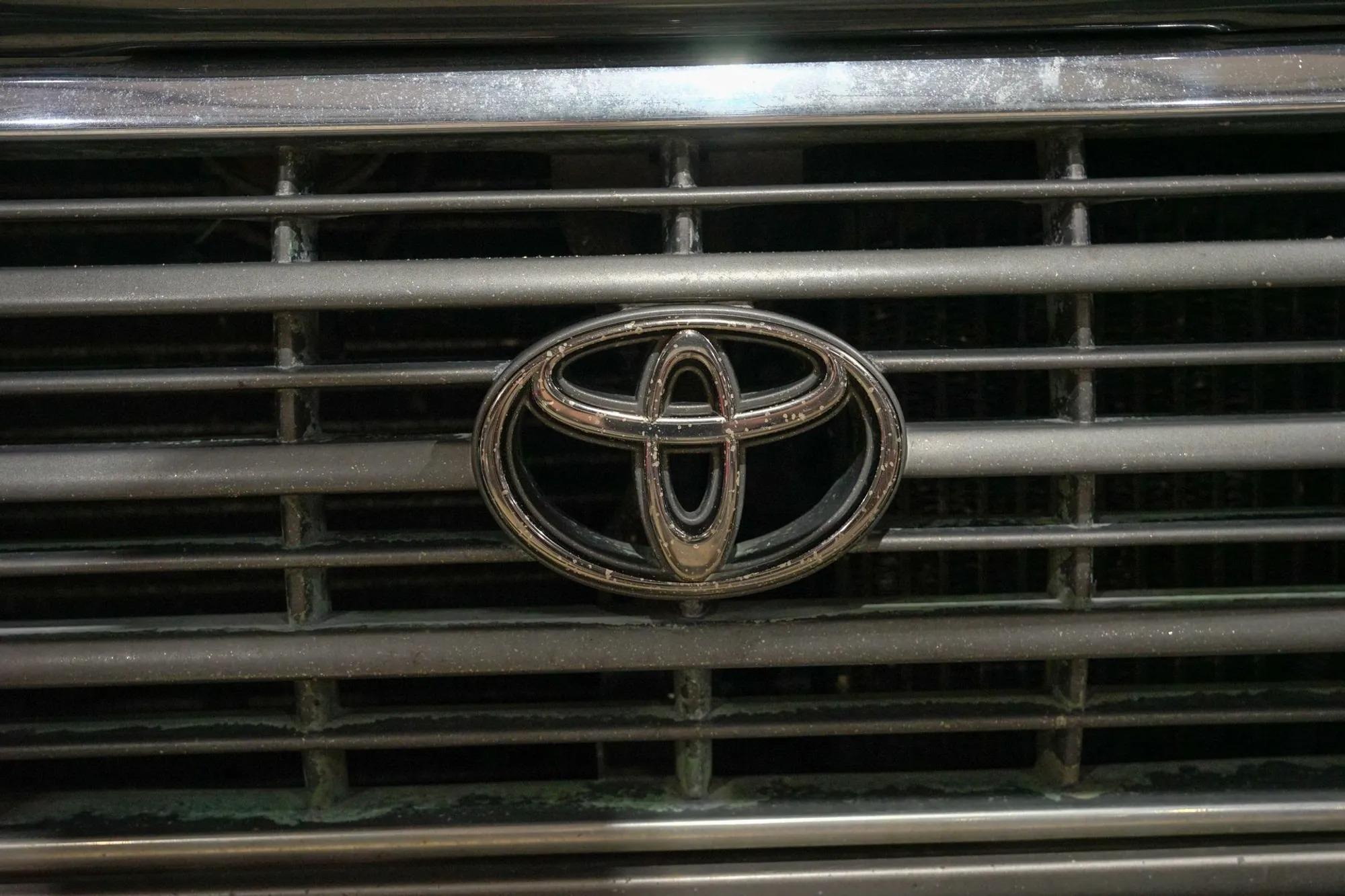 1997 Toyota Land Cruiser FJ80 40th Anniversary