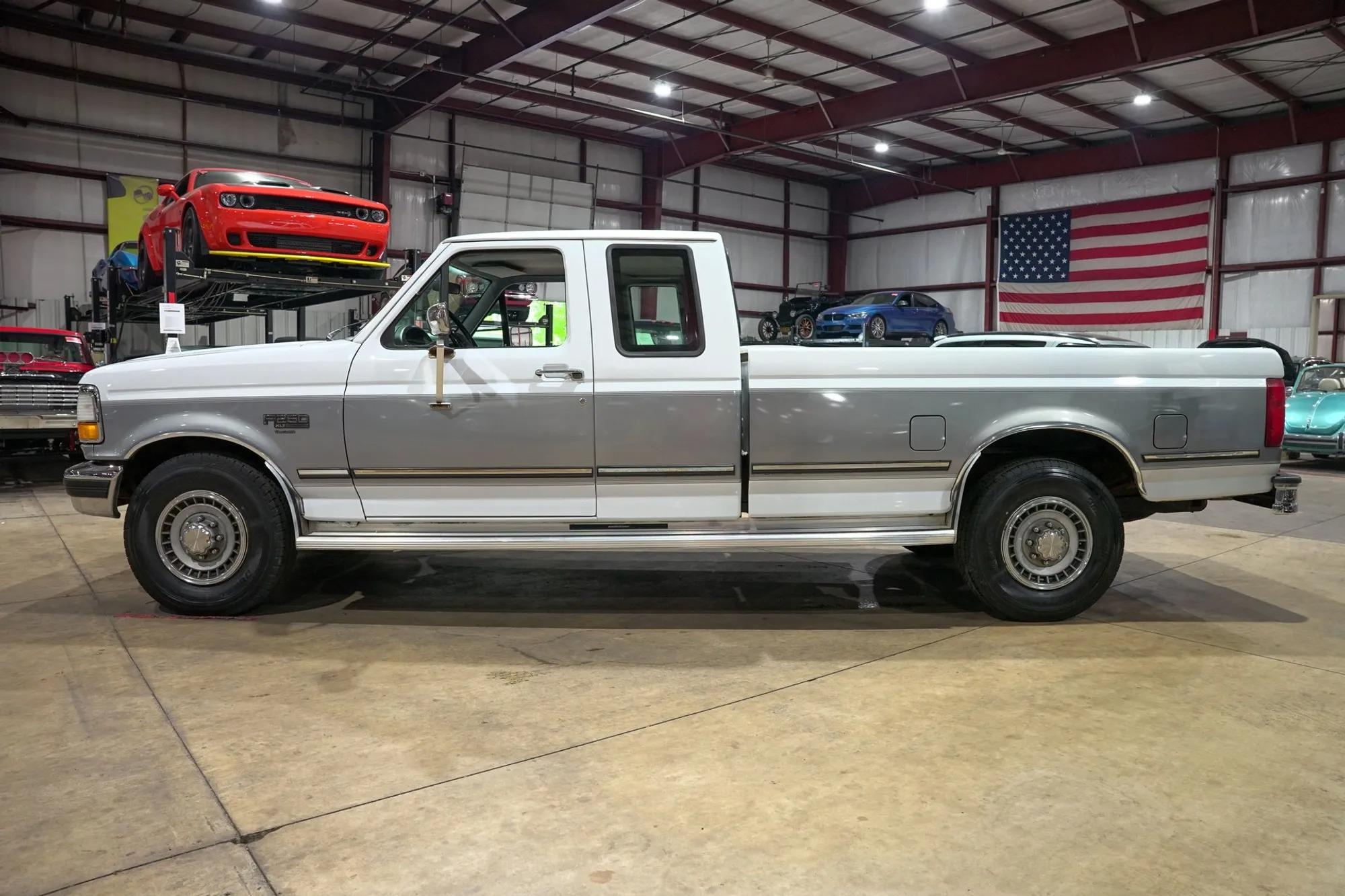 1994 Ford F-250 XLT - 3