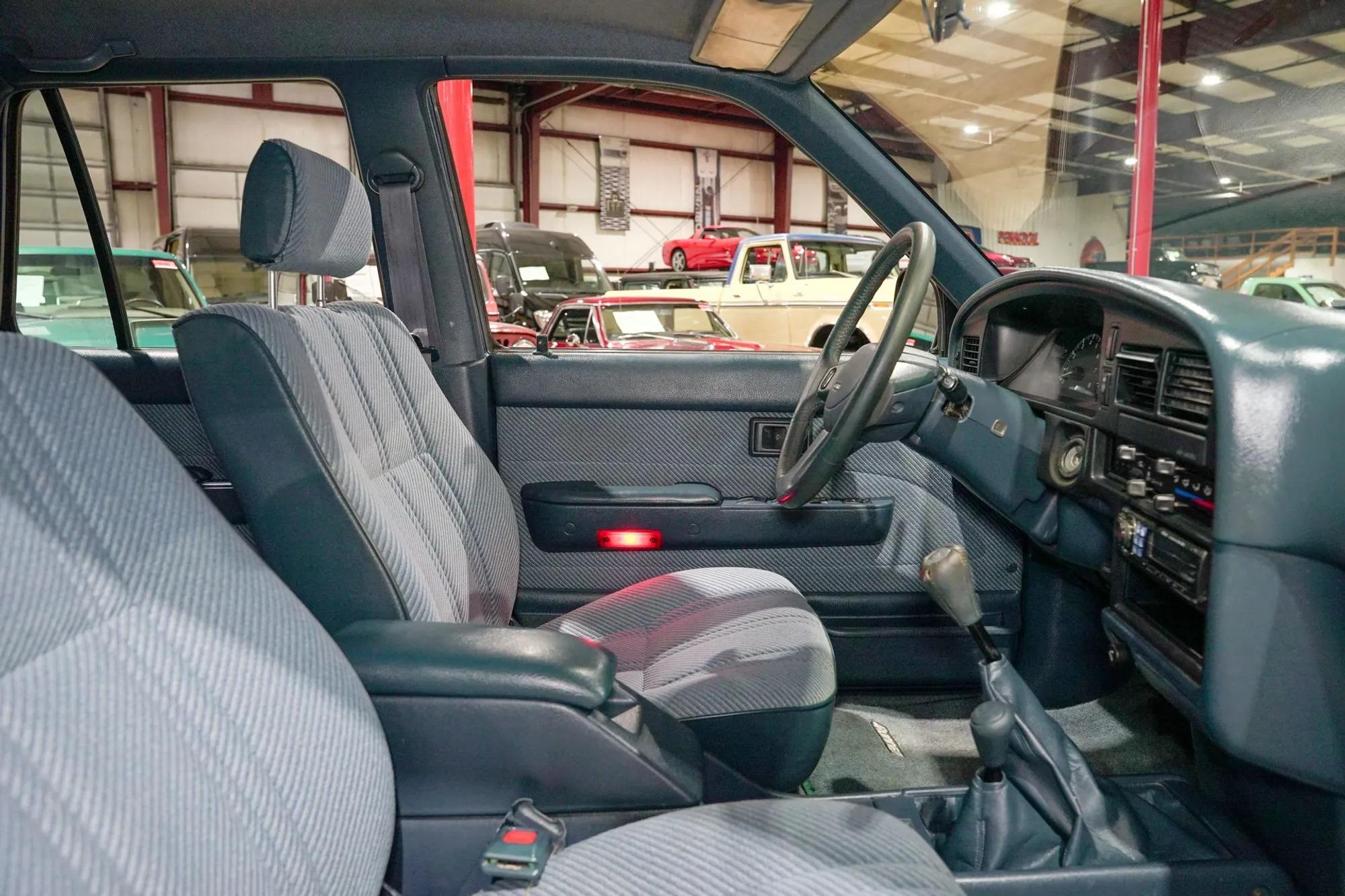 1991 Toyota 4Runner SR5