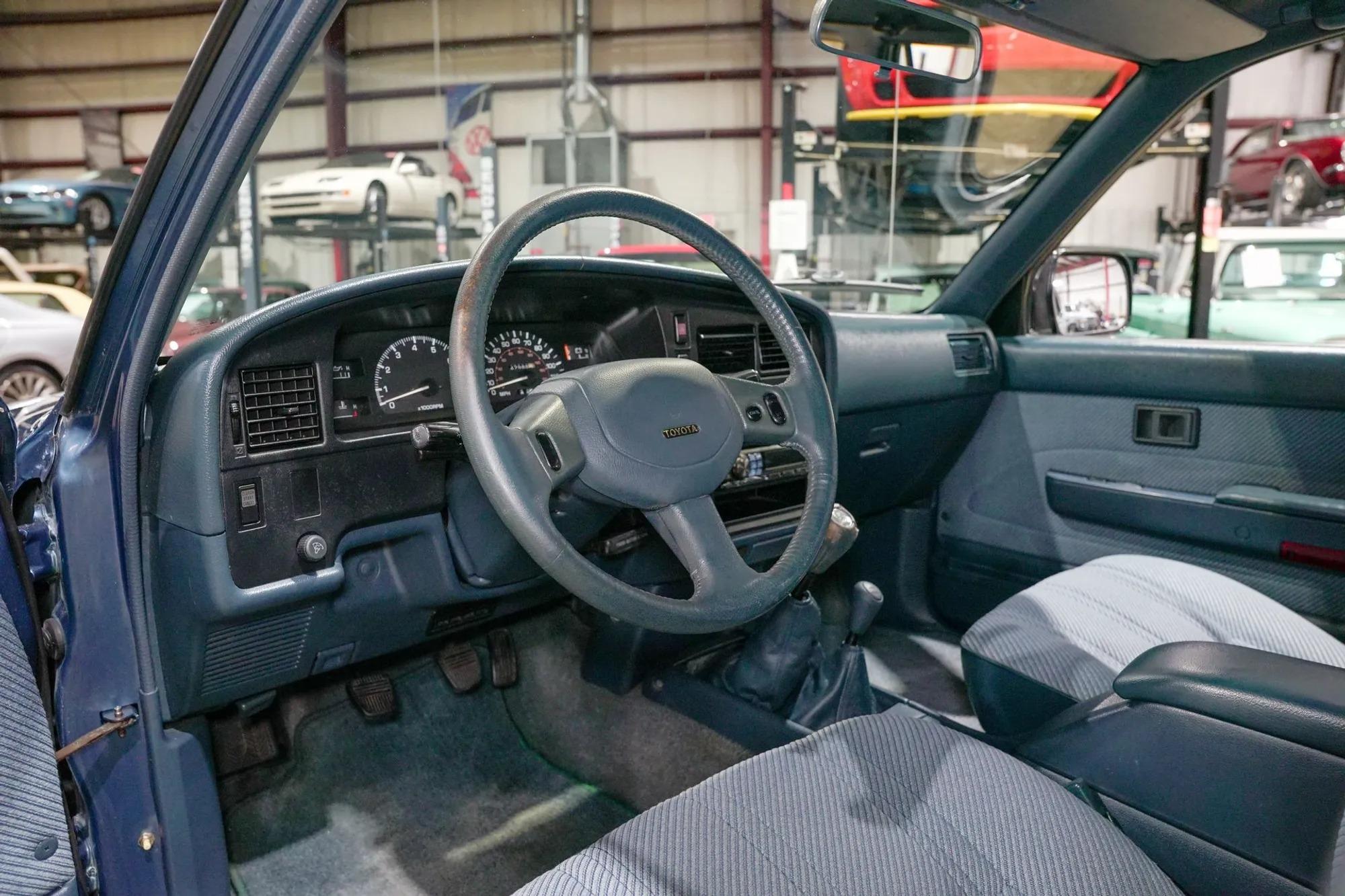 1991 Toyota 4Runner SR5