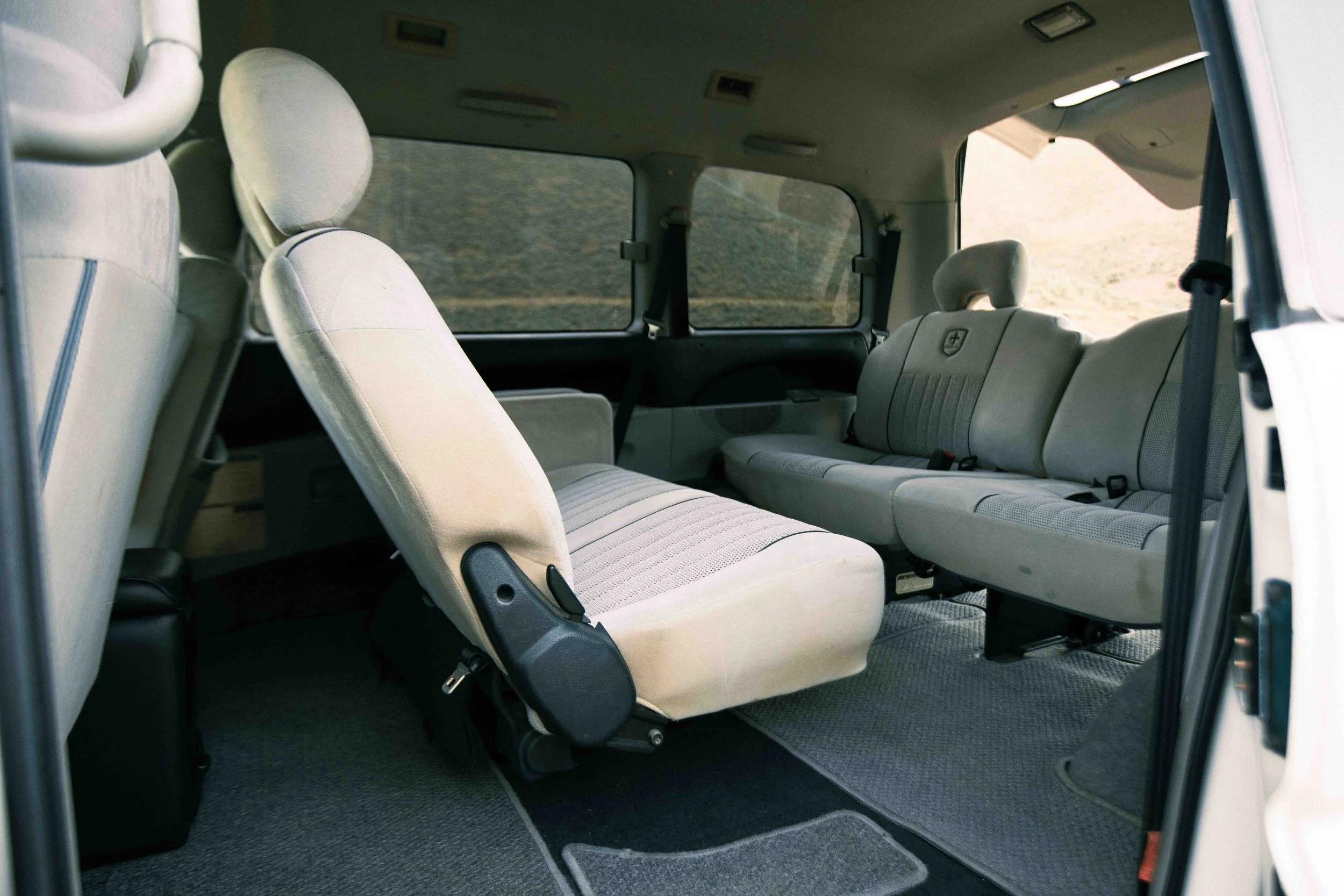 2000 Mitsubishi Delica L400 Space Gear Chamonix