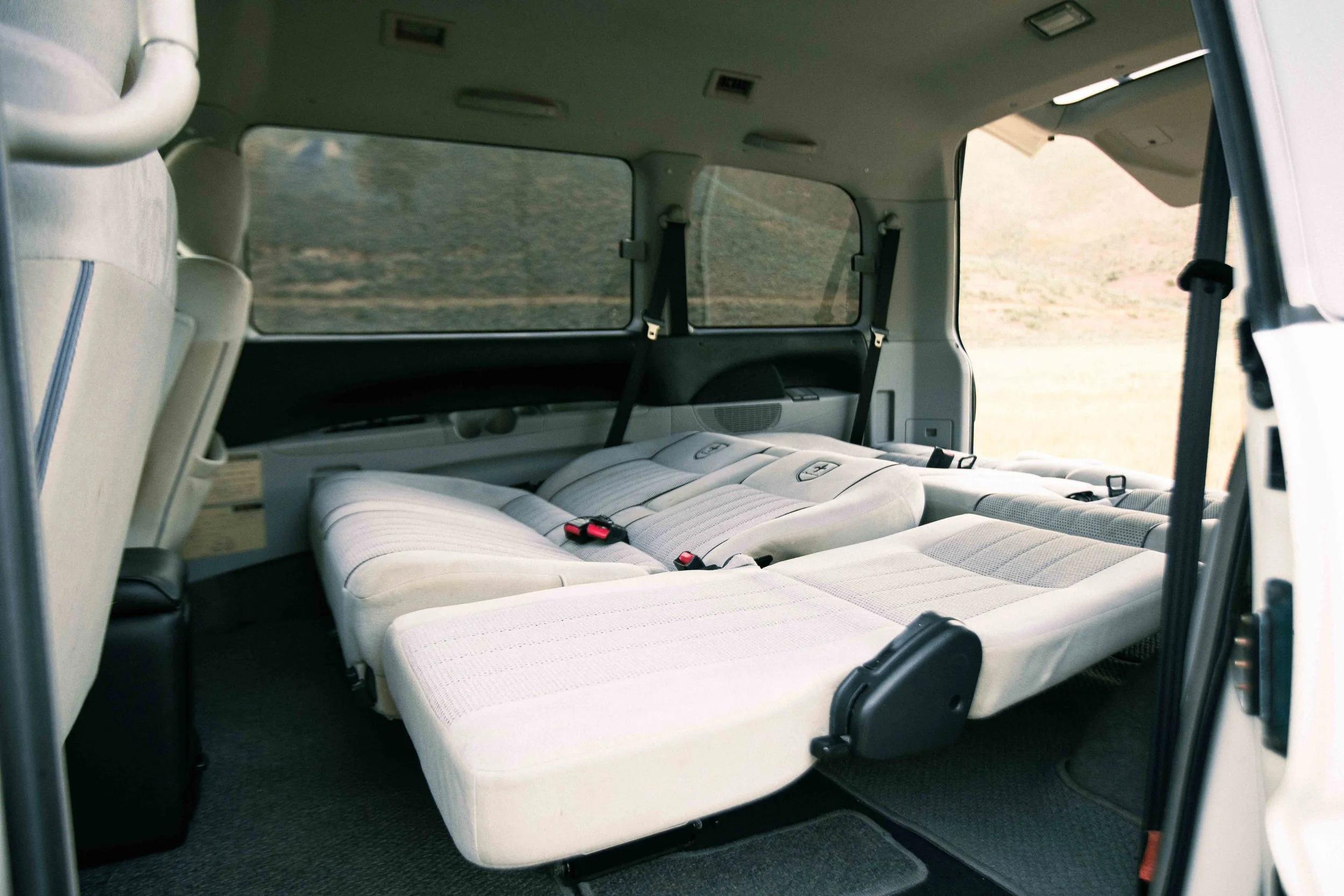 2000 Mitsubishi Delica L400 Space Gear Chamonix