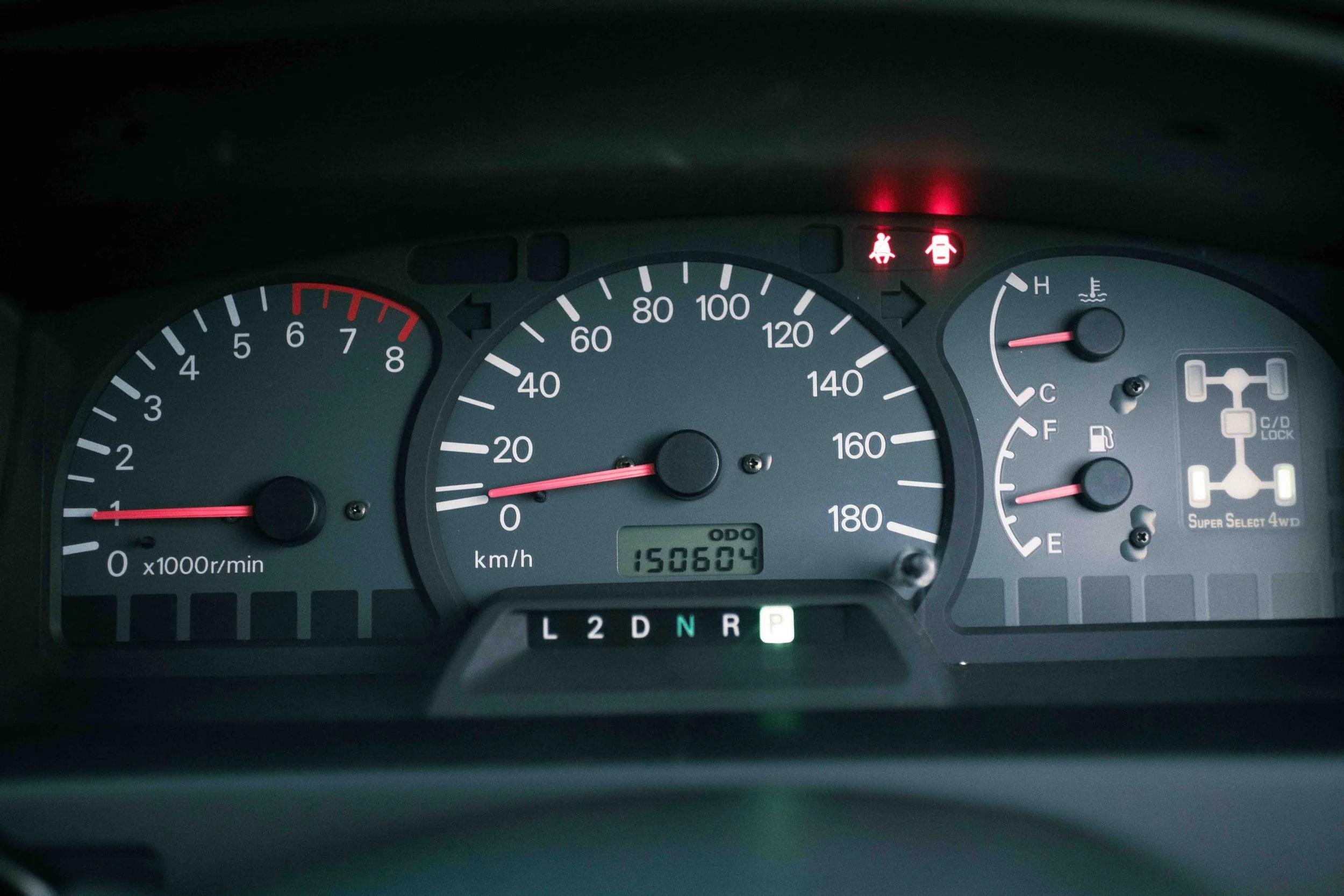 2000 Mitsubishi Delica L400 Space Gear Chamonix
