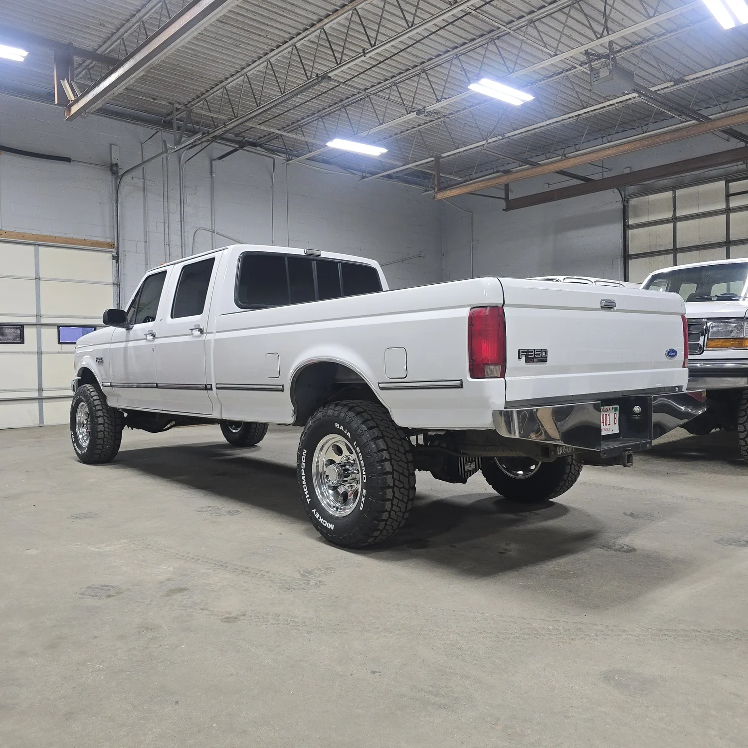 1993 Ford F-350 XLT - 2