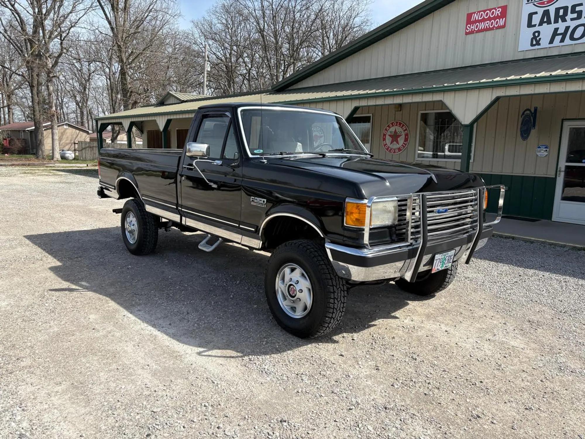 1989 Ford F-250 HD - 3
