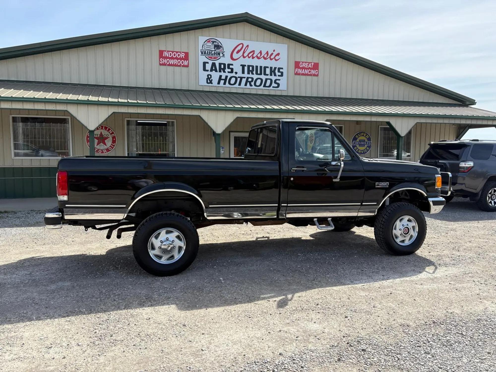 1989 Ford F-250 HD - 4