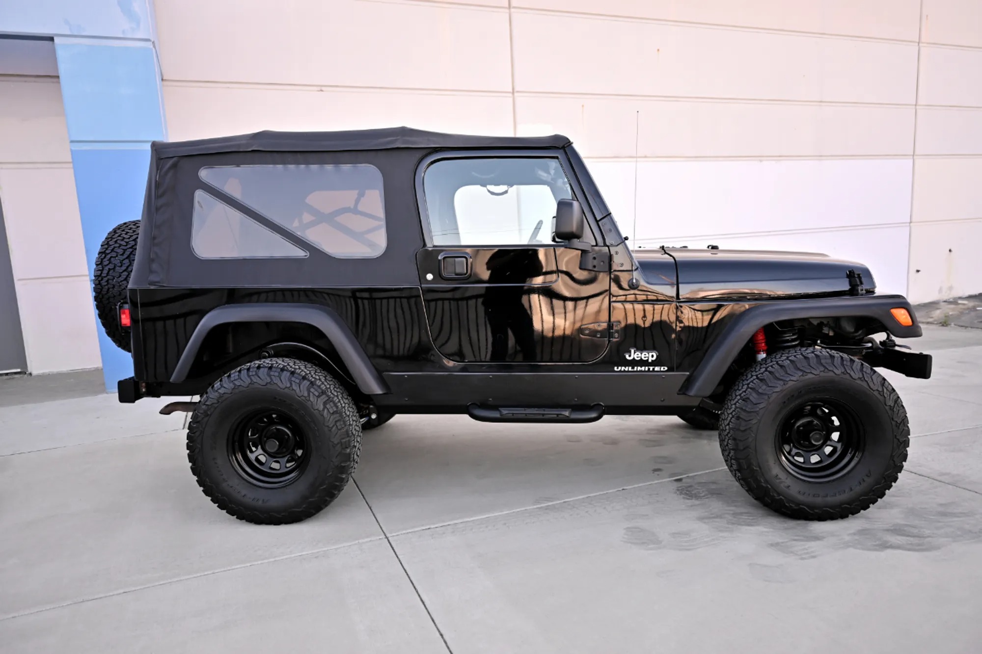 2005 Jeep Wrangler Unlimited - 3