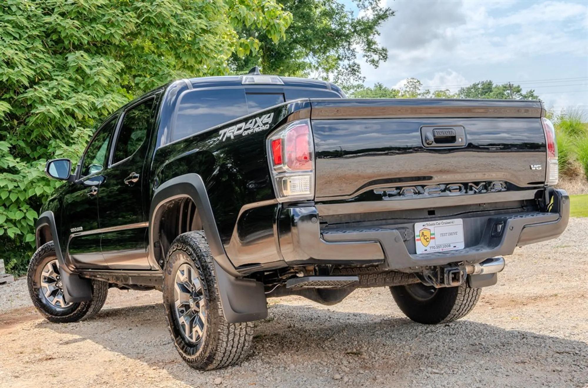 2023 Toyota Tacoma TRD Off-Road - 3