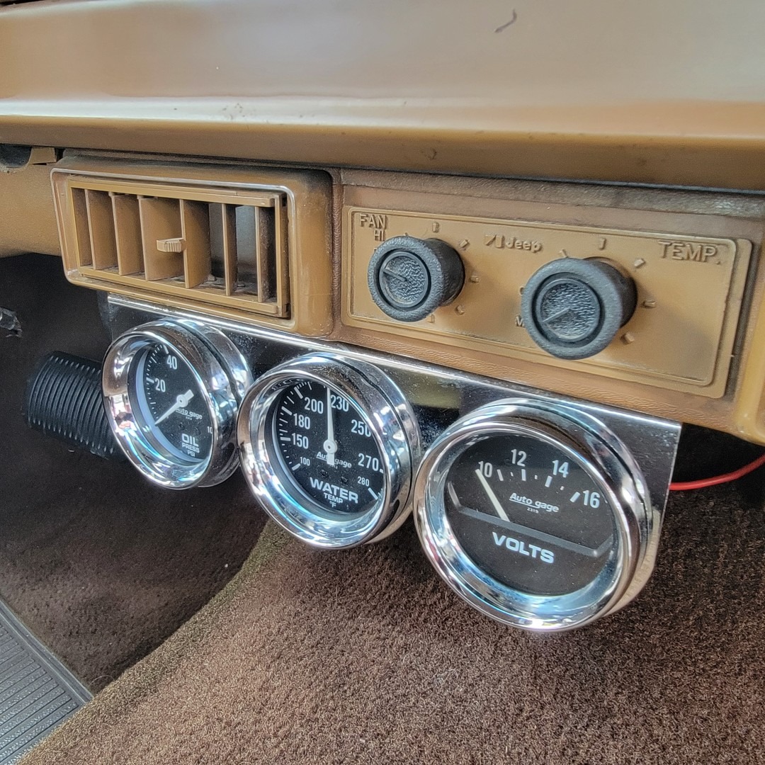1979 Jeep Cherokee Chief Golden Eagle