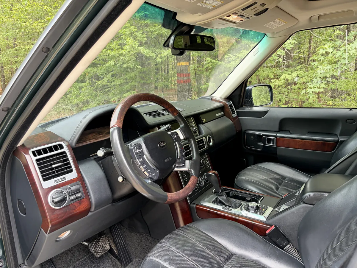 2012 Land Rover Range Rover HSE Lux